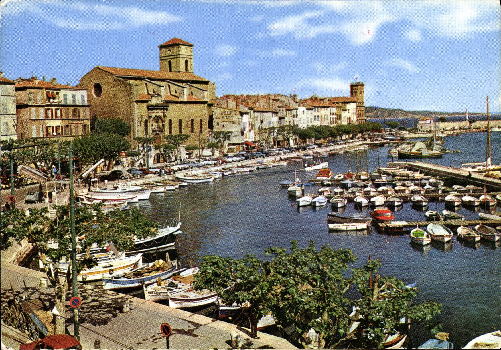 CPM La Cote Provence la Ciotat B du R le Port 