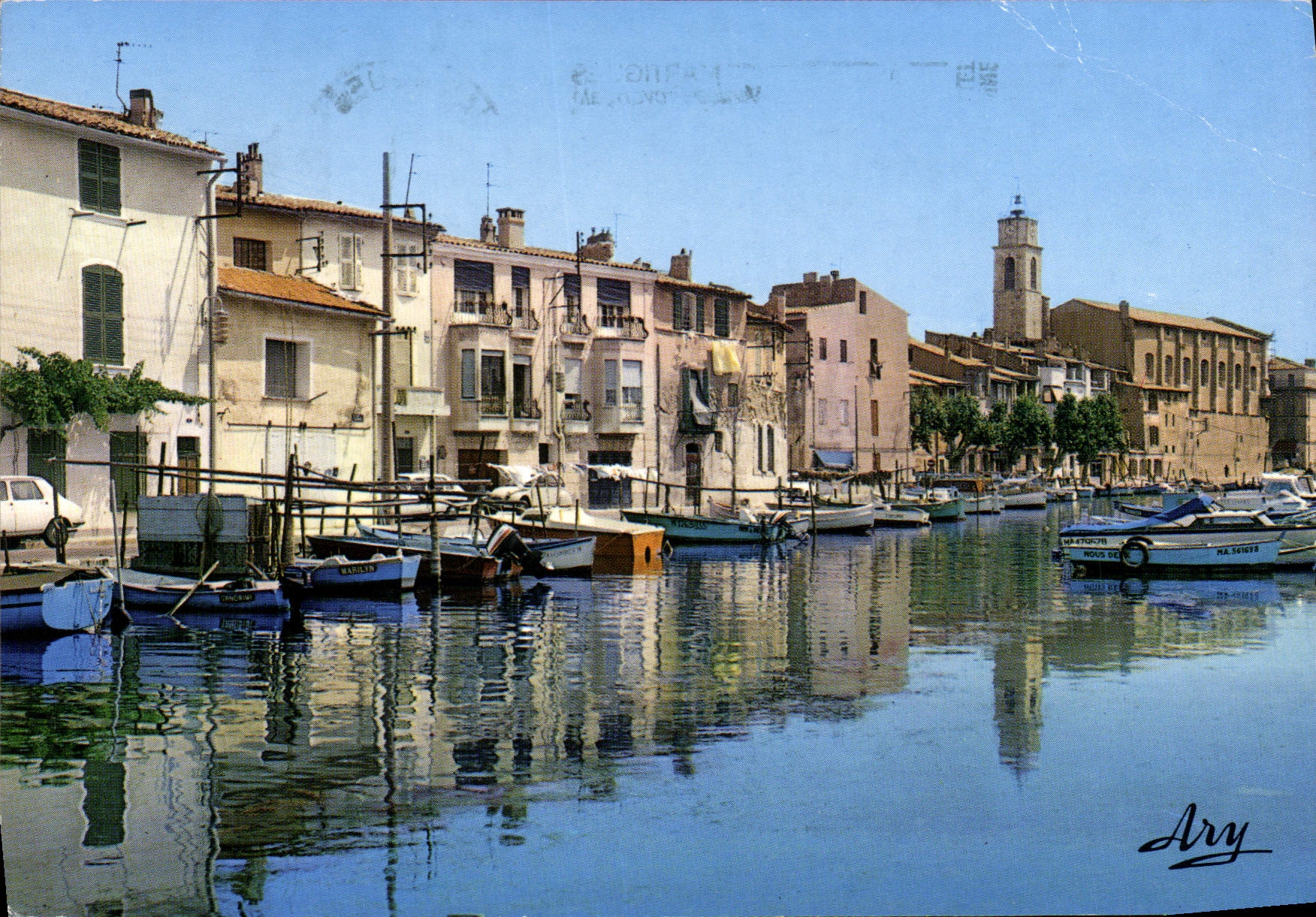 CPM Martigues 13 la Venise Provencale le Canal St Sebastien et la Cathedrale 
