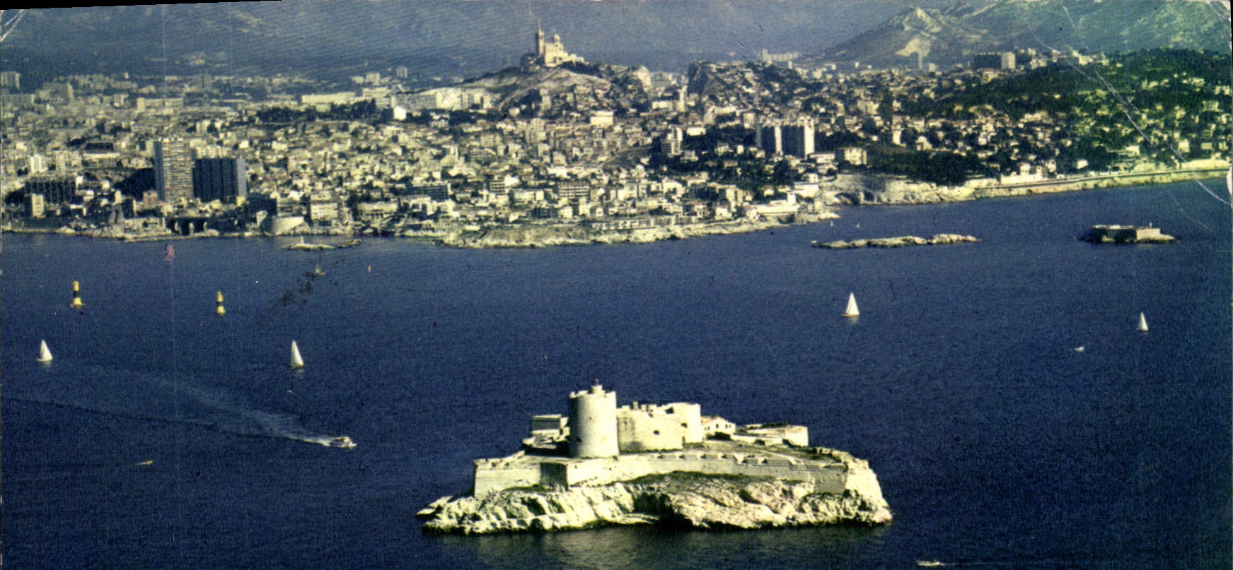 CPM Reflets de Provence Marseille B du R le Chateau d'If dans le Lointain Marseille