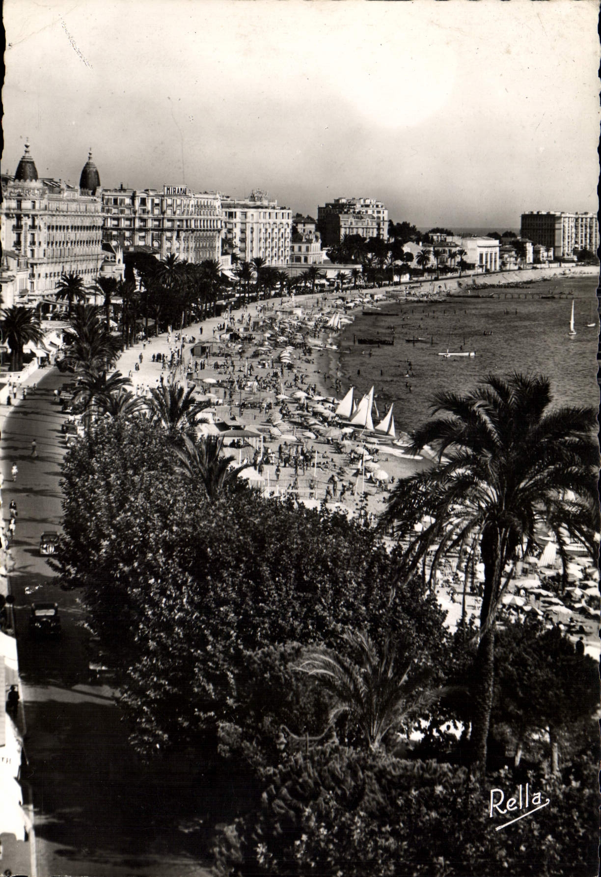 CPM La Cote d'Azur Cannes Plage et Grands Hotels de la croisette