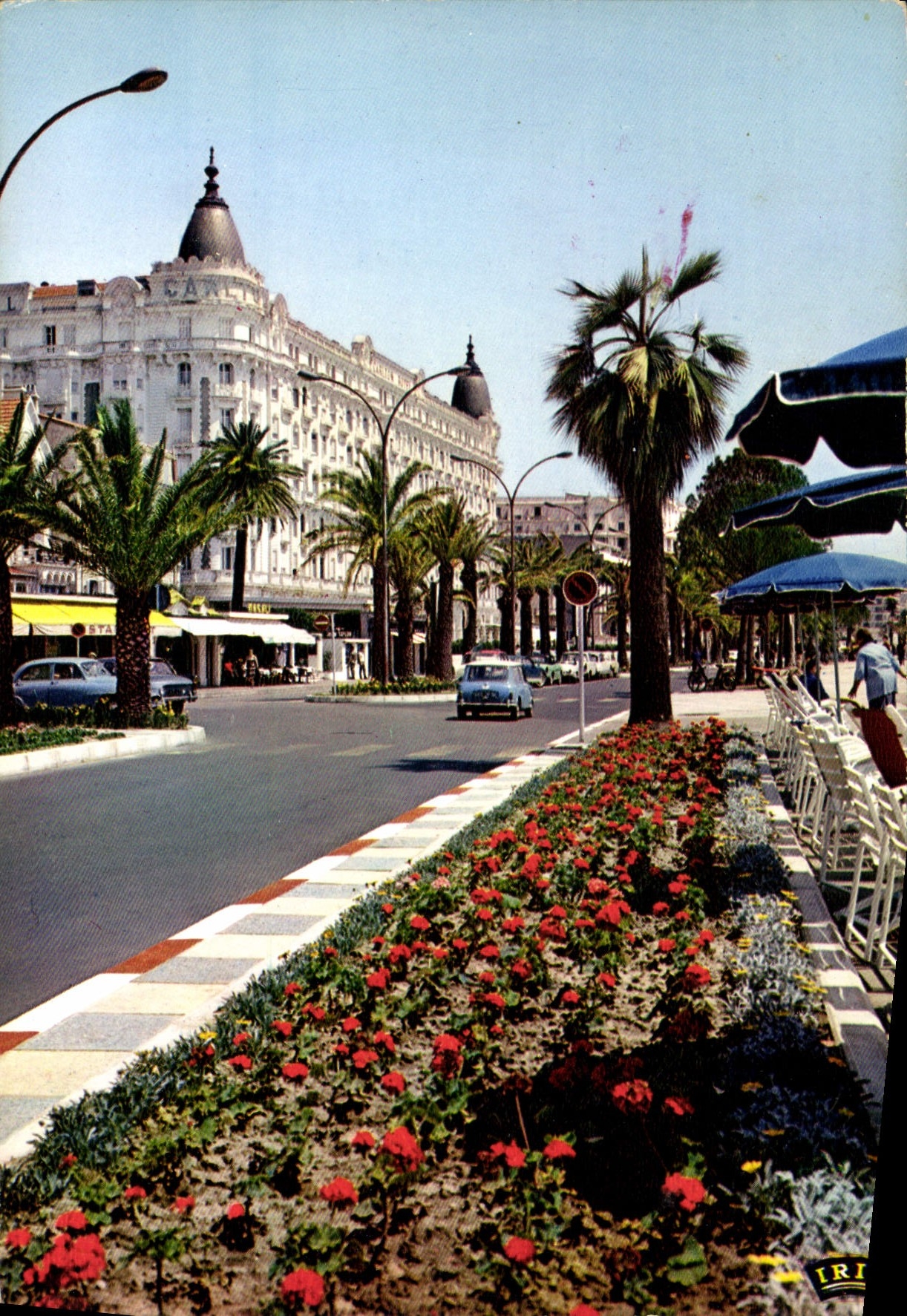 CPM La Cote d'Azur Cannes A M la Croisette le Carlton 