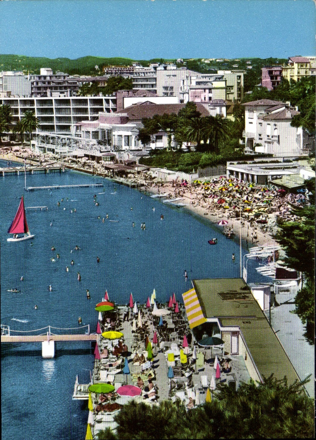 CPM Cote d'Azur Juan les Pins les Plages 