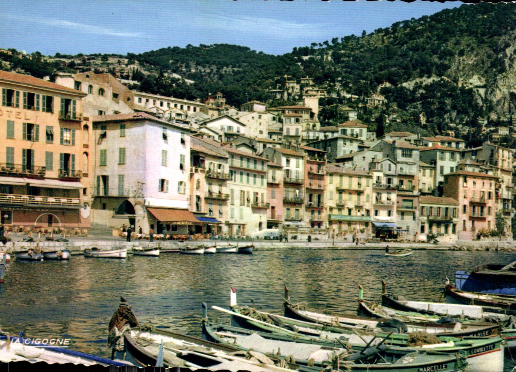 CPM Reflets de la Cote d'Azur Villefranche sur Mer Le Port et les Quais 