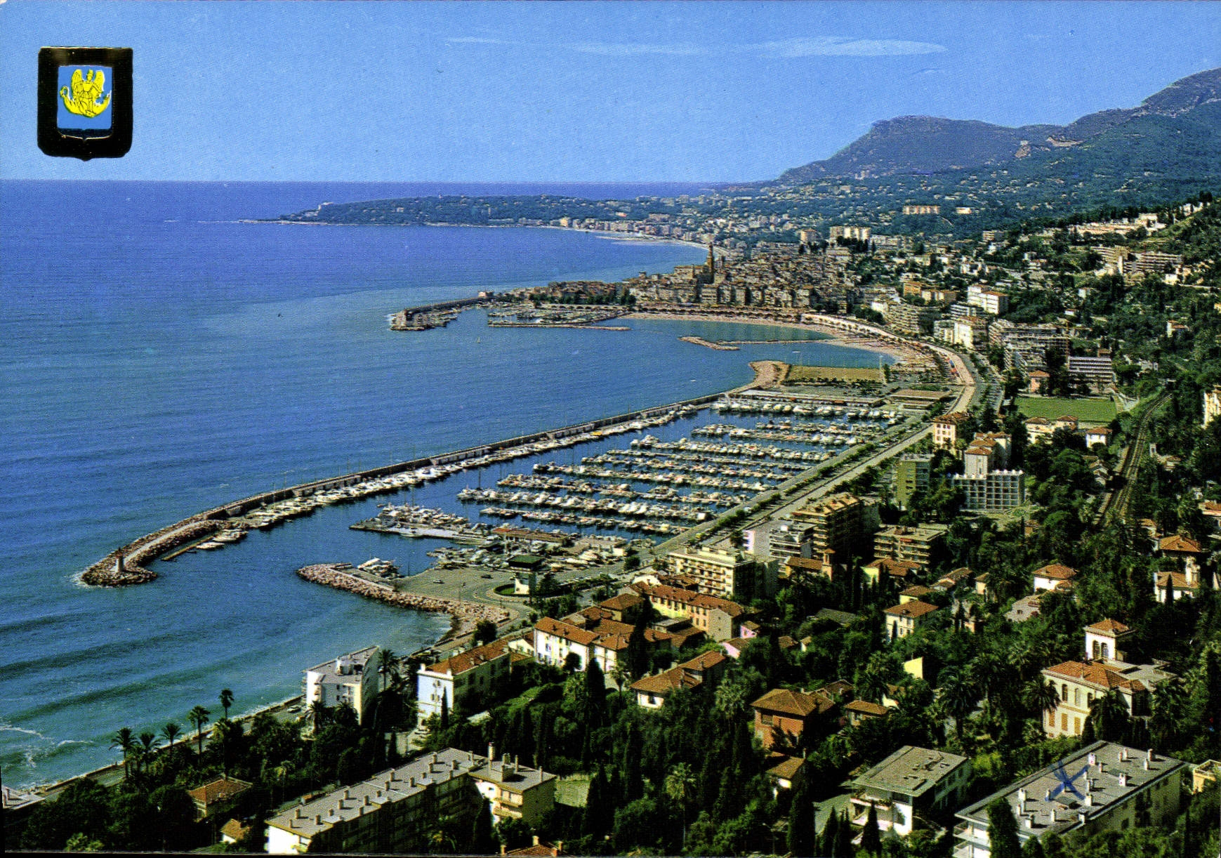 CPM Menton vue generale dans le fond Roquebrune Cap Martin