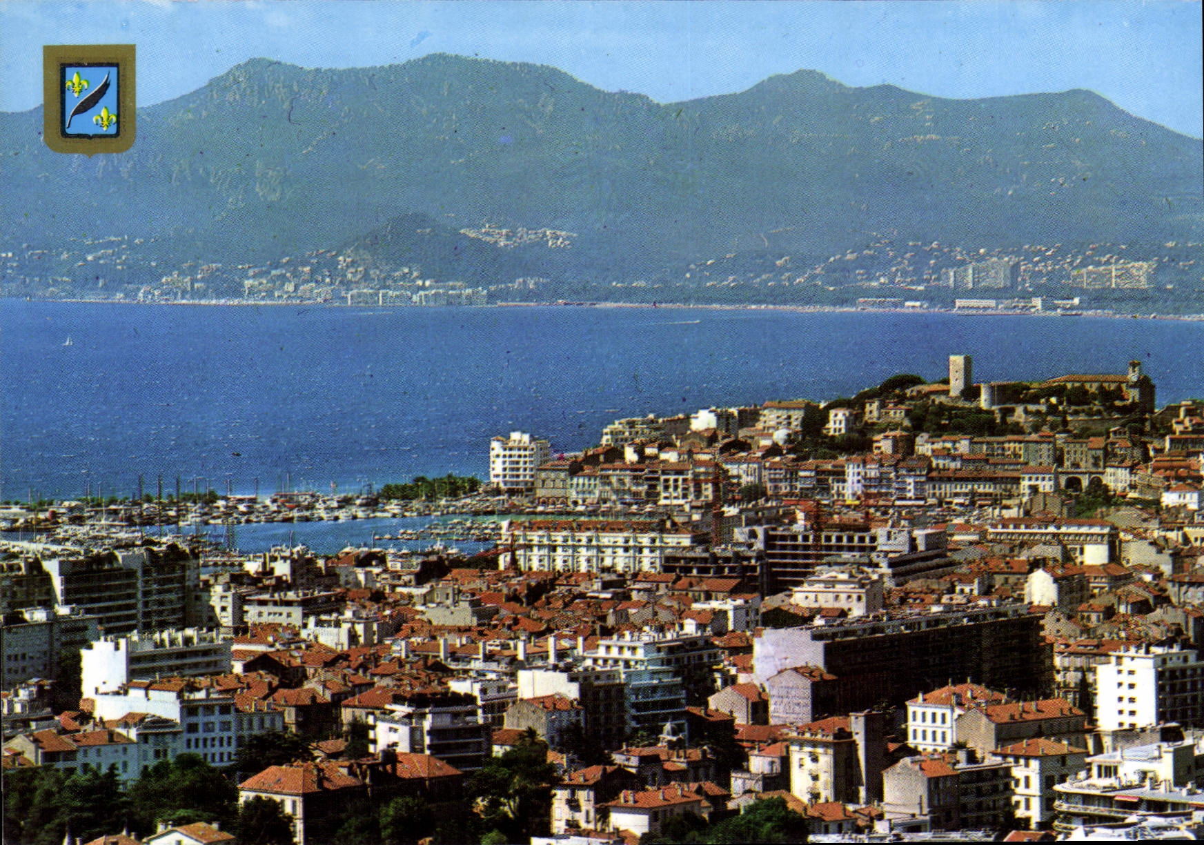 CPM Cannes Vue generale 