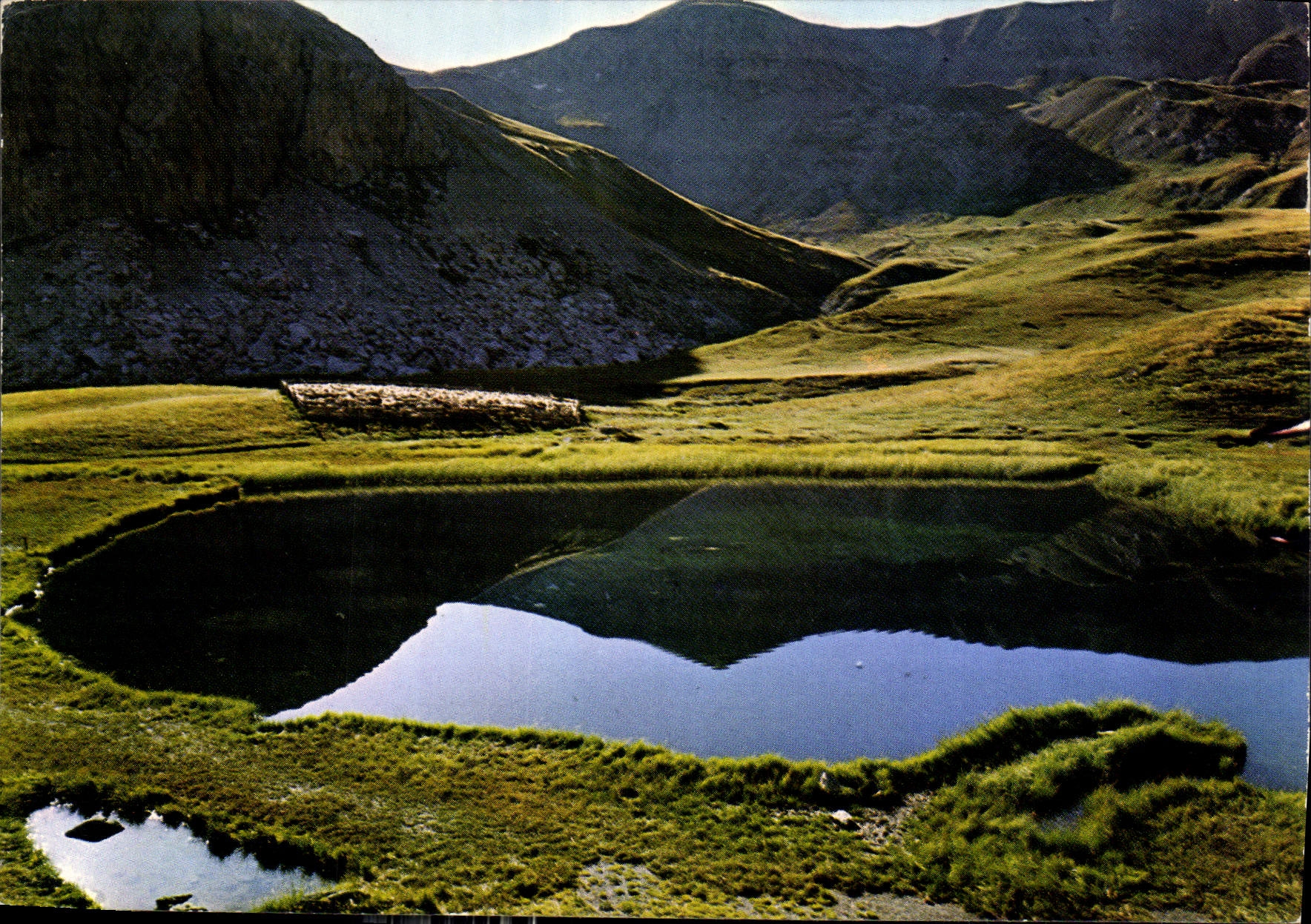 CPM Col de Restefond la Sonette A M route inperaile de Nice a Briancon la plus haute d'Eupore le lac