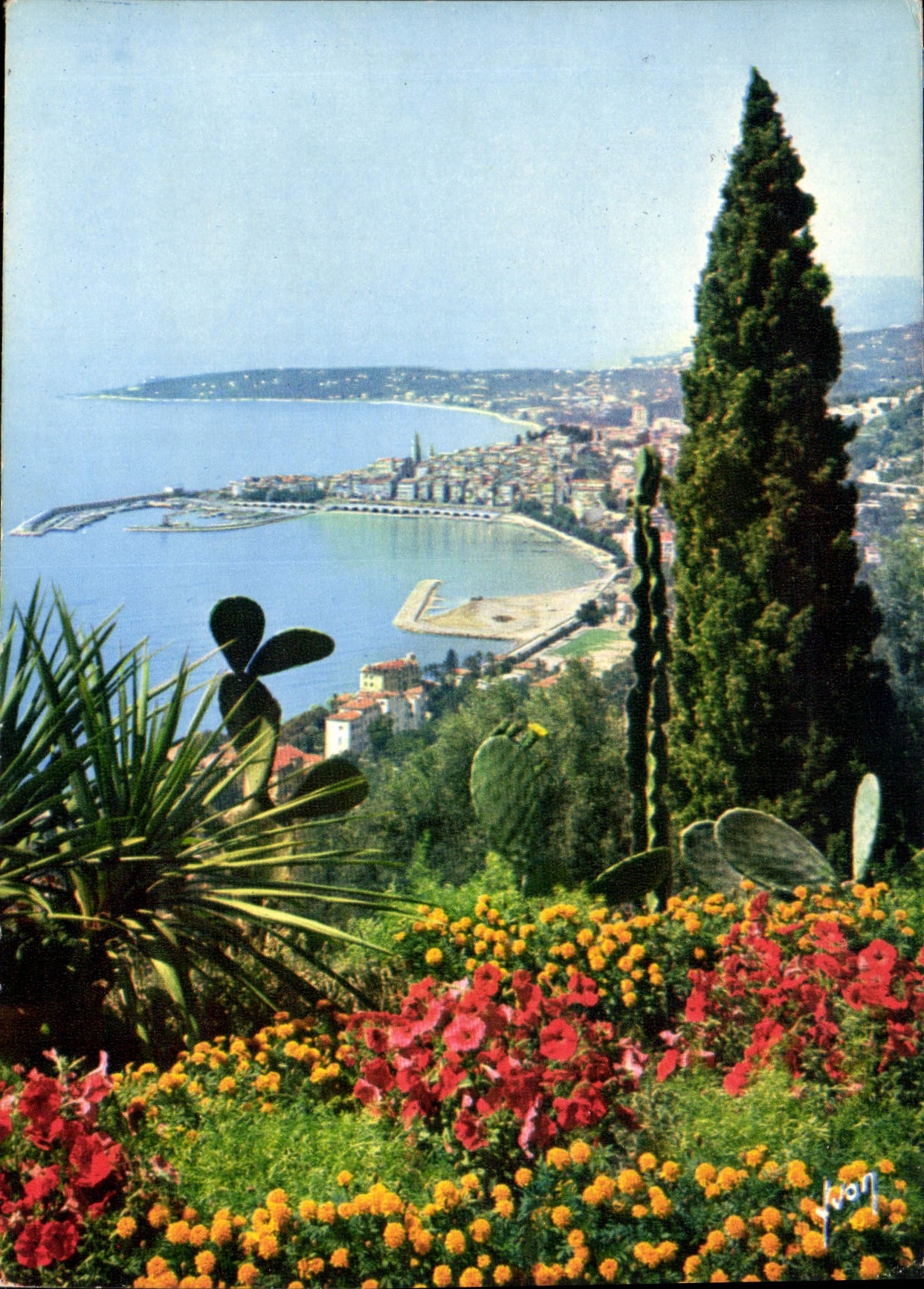 CPM Couleurs et lumiere de France la Cote d'Azur miracle de la nature Menton Alpes Maritimes vue gen