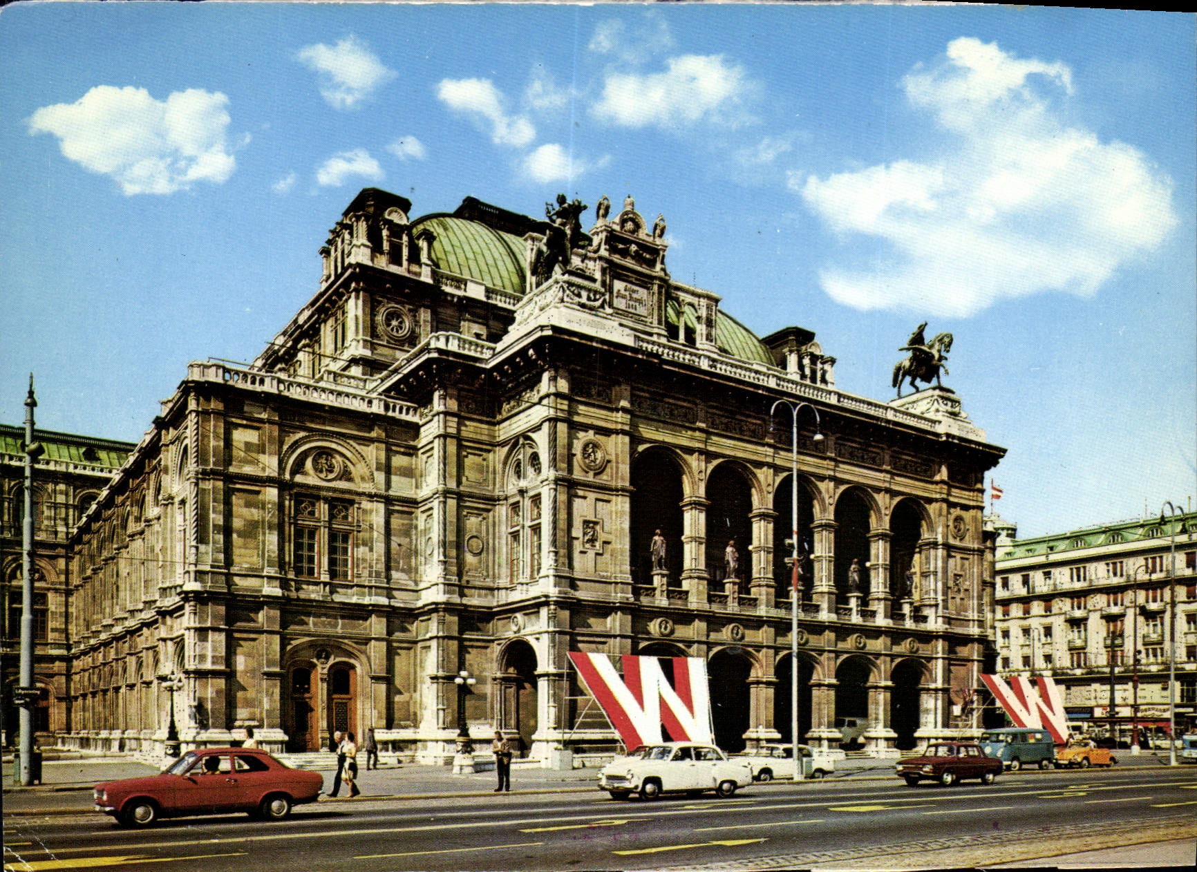 CPM Vienne Le Theatre de l'Opera 