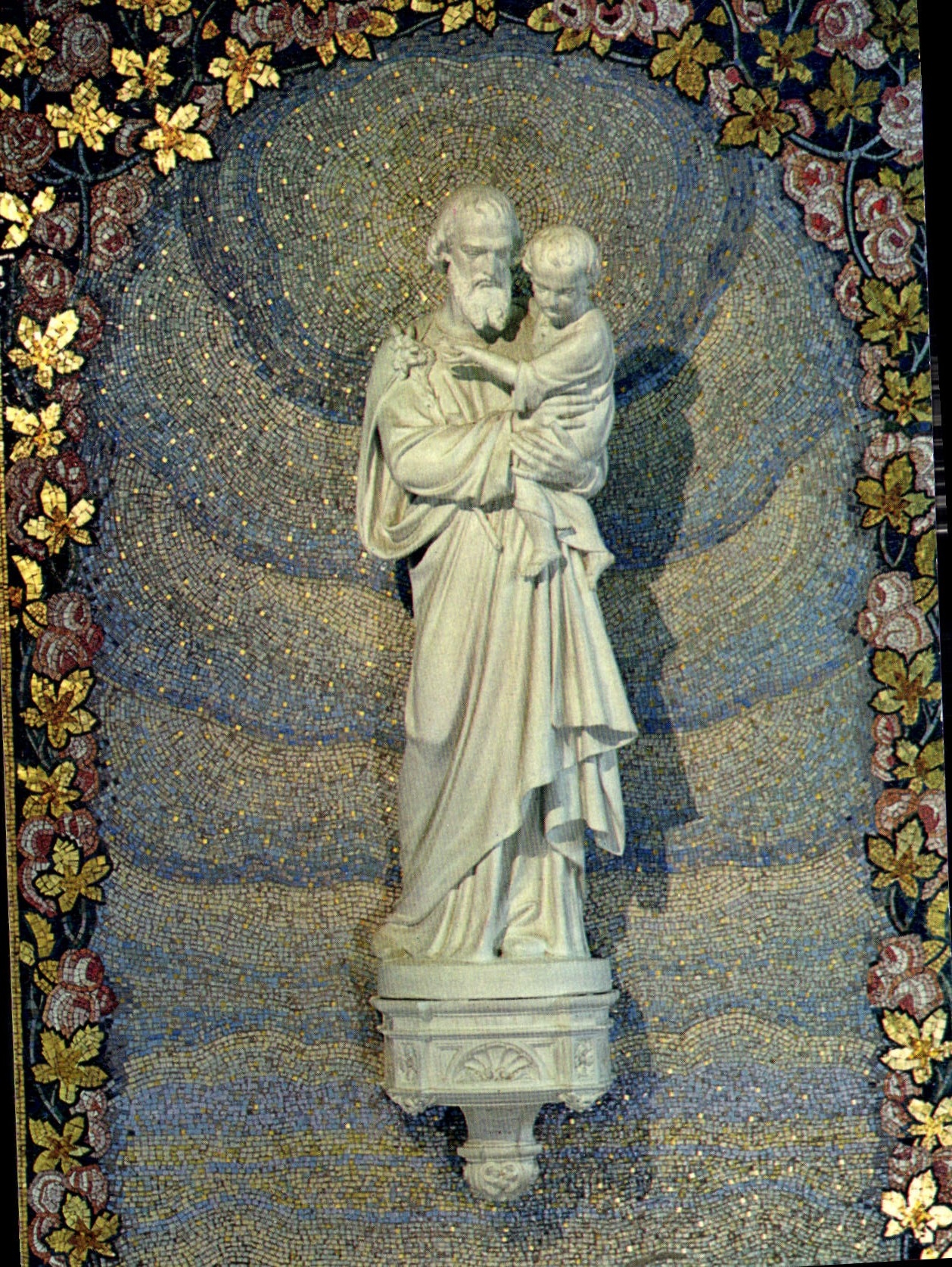 CPM Chapelle de la Medaille Miraculeuse 