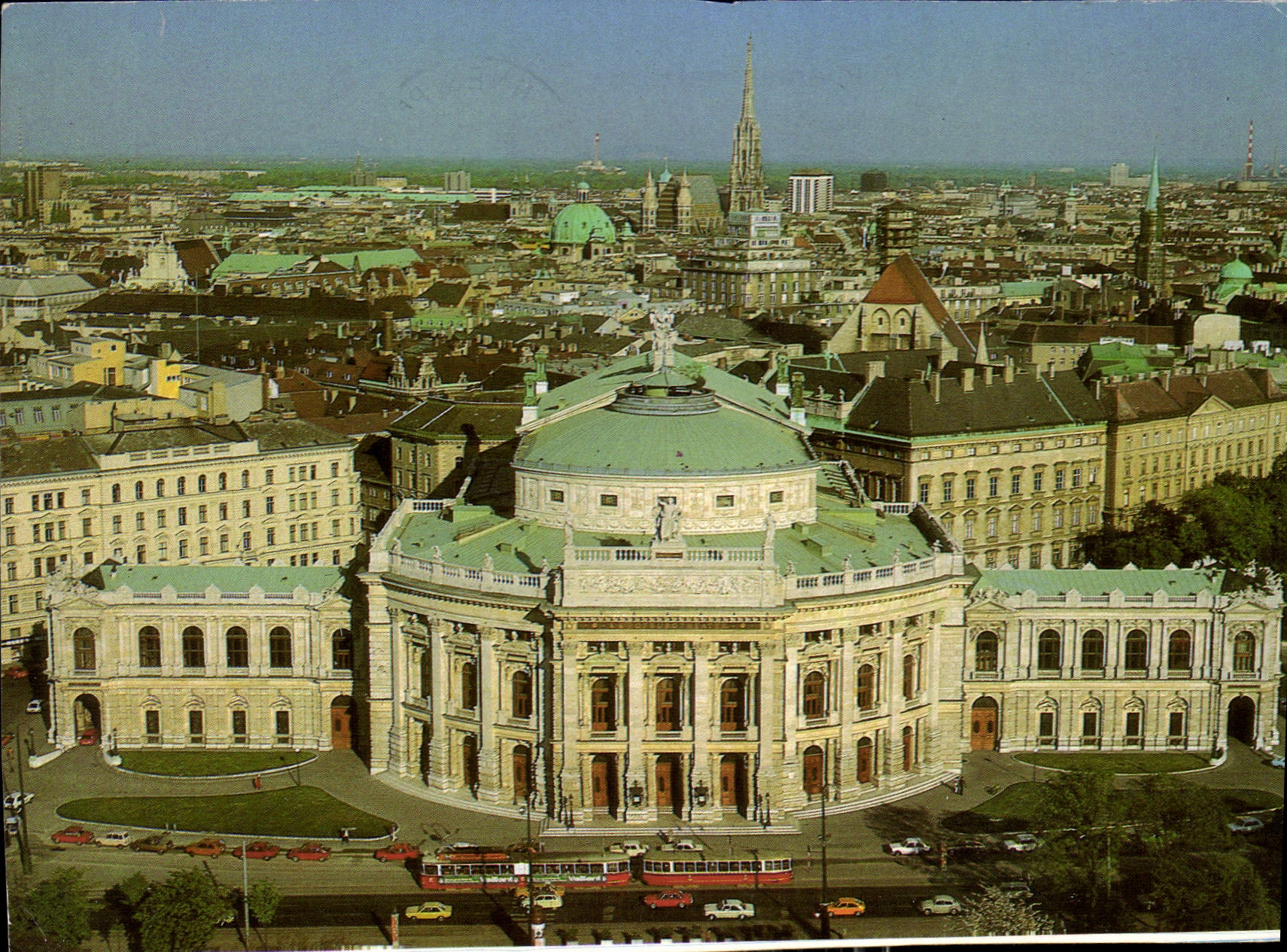 CPM Vienne Theatre imperial 