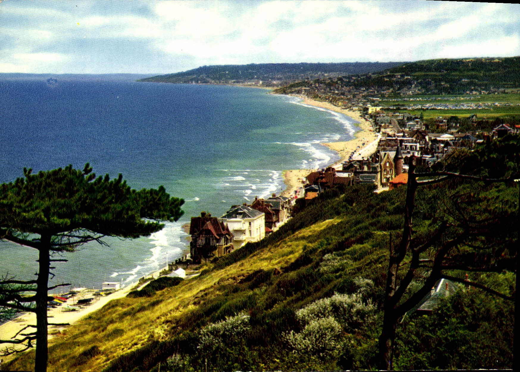CPM Villers sur Mer Calvados Vue generale de la plage