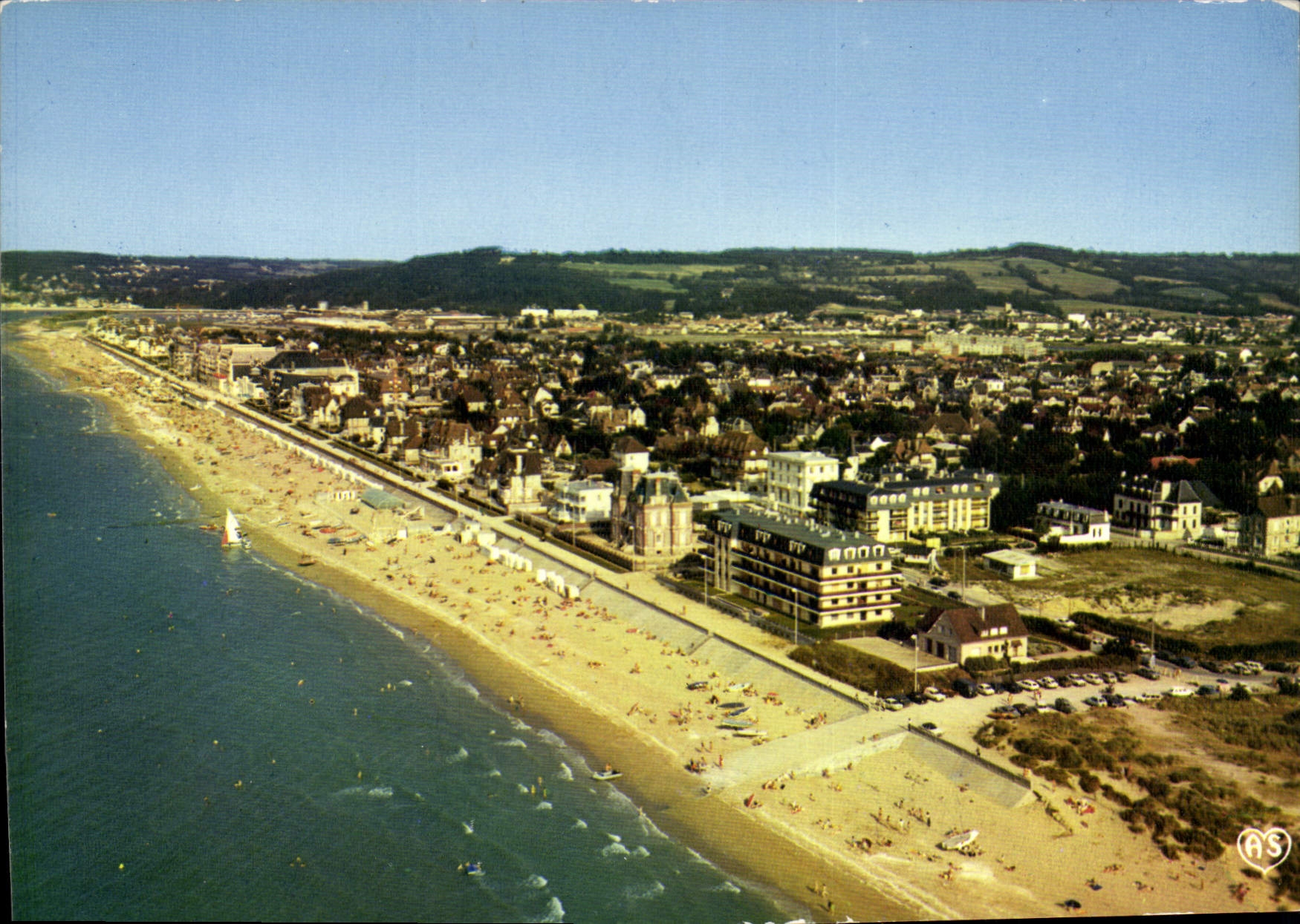 CPM La Cote Fleurie Cabourg Calvados la Plage des Fleurs Vue generale de la Plage