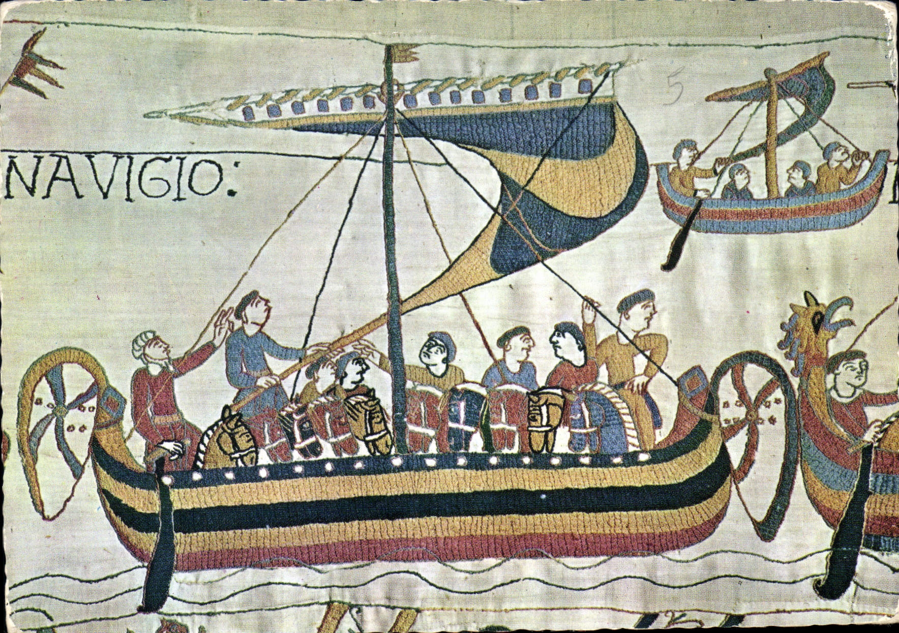 CPM Bayeux Calvados Tele du Conquest dite Tapisserie de la Reine Mathilde Hommes et Chevaux prennent