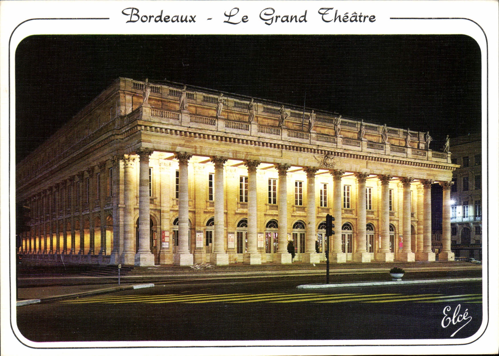 CPM Bordeaux le Grand Theatre la nuit 