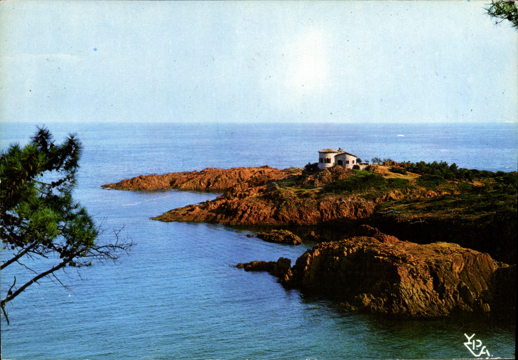CPA Au soleil de la Cote d'Azur les Calanques de l'Esterel les Roches rouges