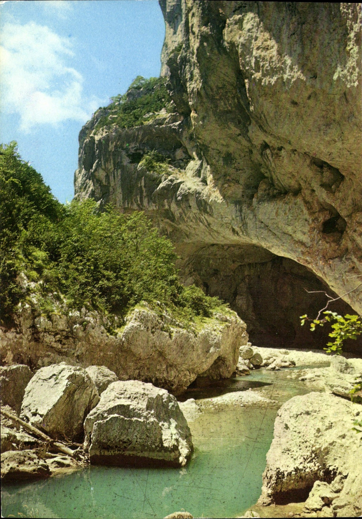 CPA Lumiere de Provence Sites du Haut Var les Gorges du Verdon la Baume aux Pigeons 