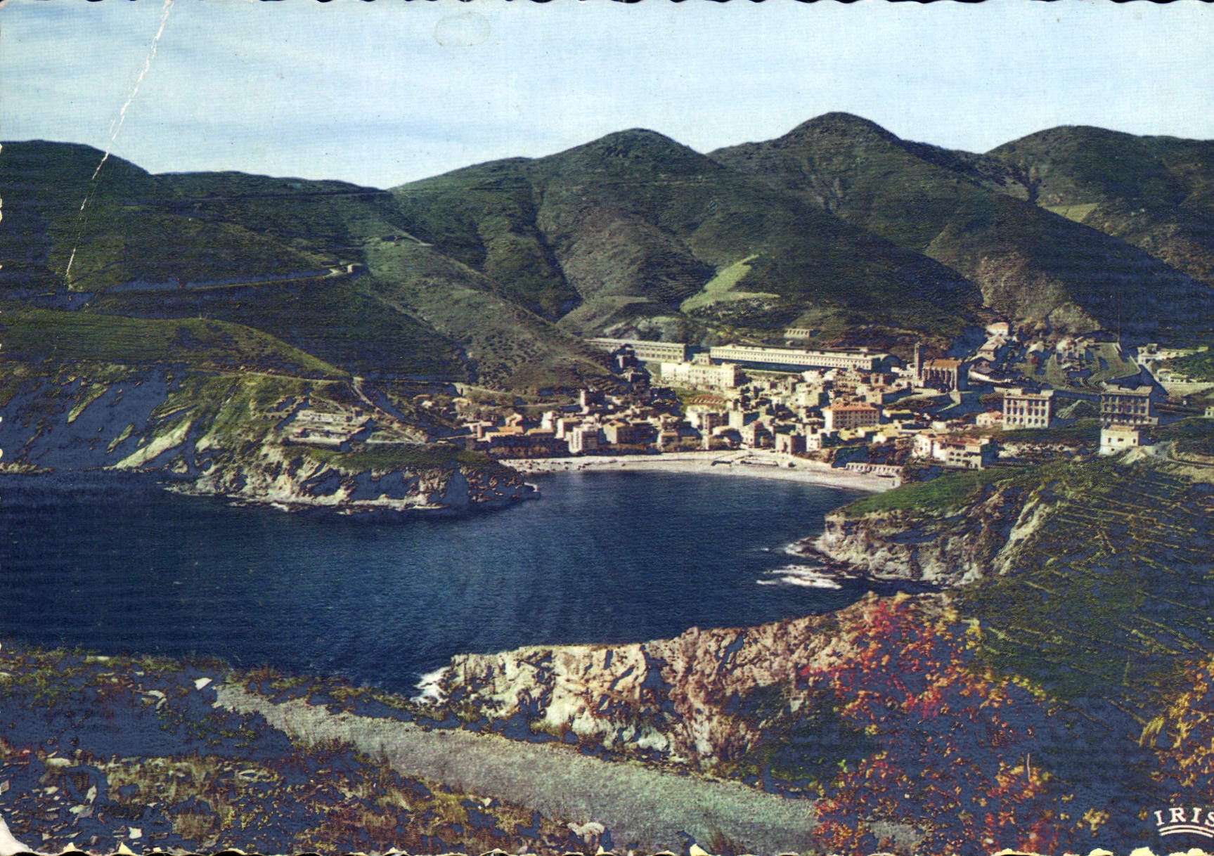 CPM Port Bou Espagne Vue generale 
