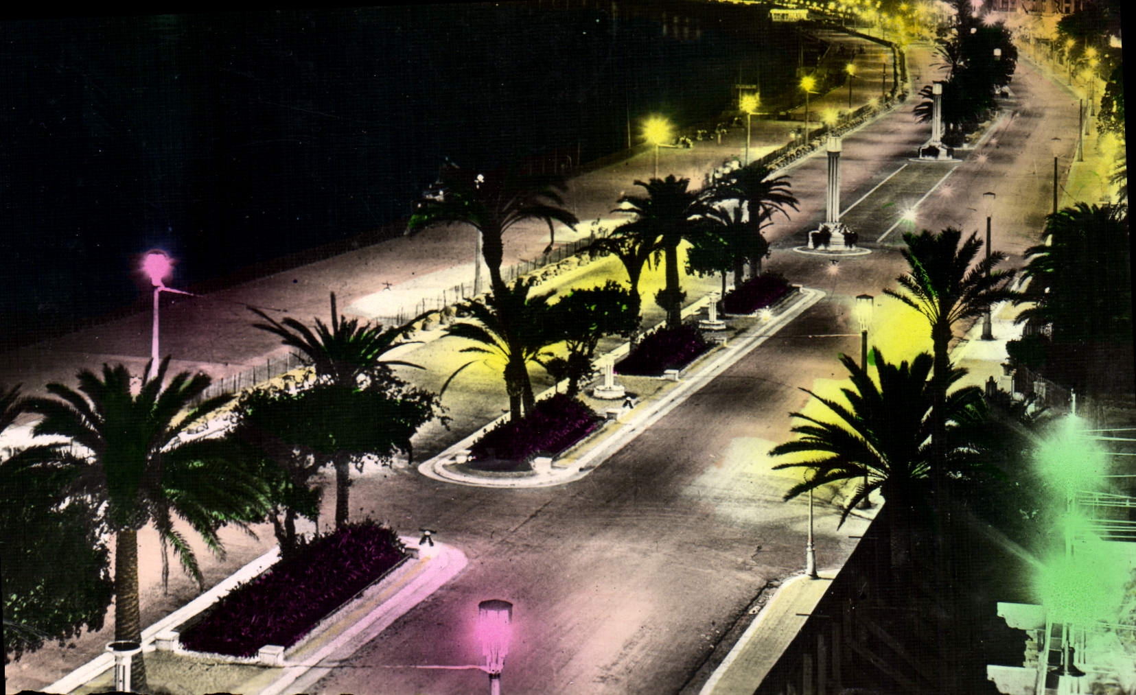 CPM La Cote d'Azur Nice La Nuit Promenade des Anglais
