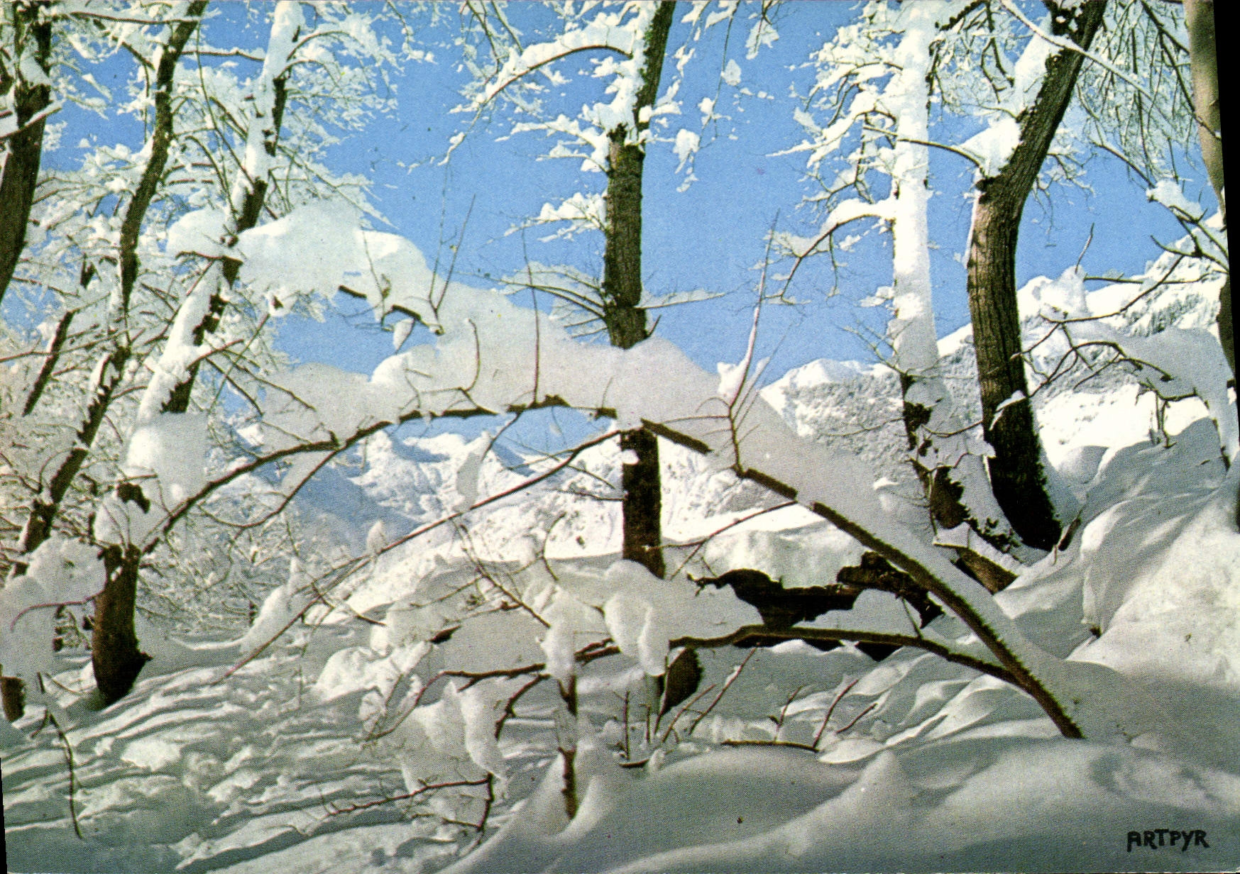 CPM En Montant a Souriche 