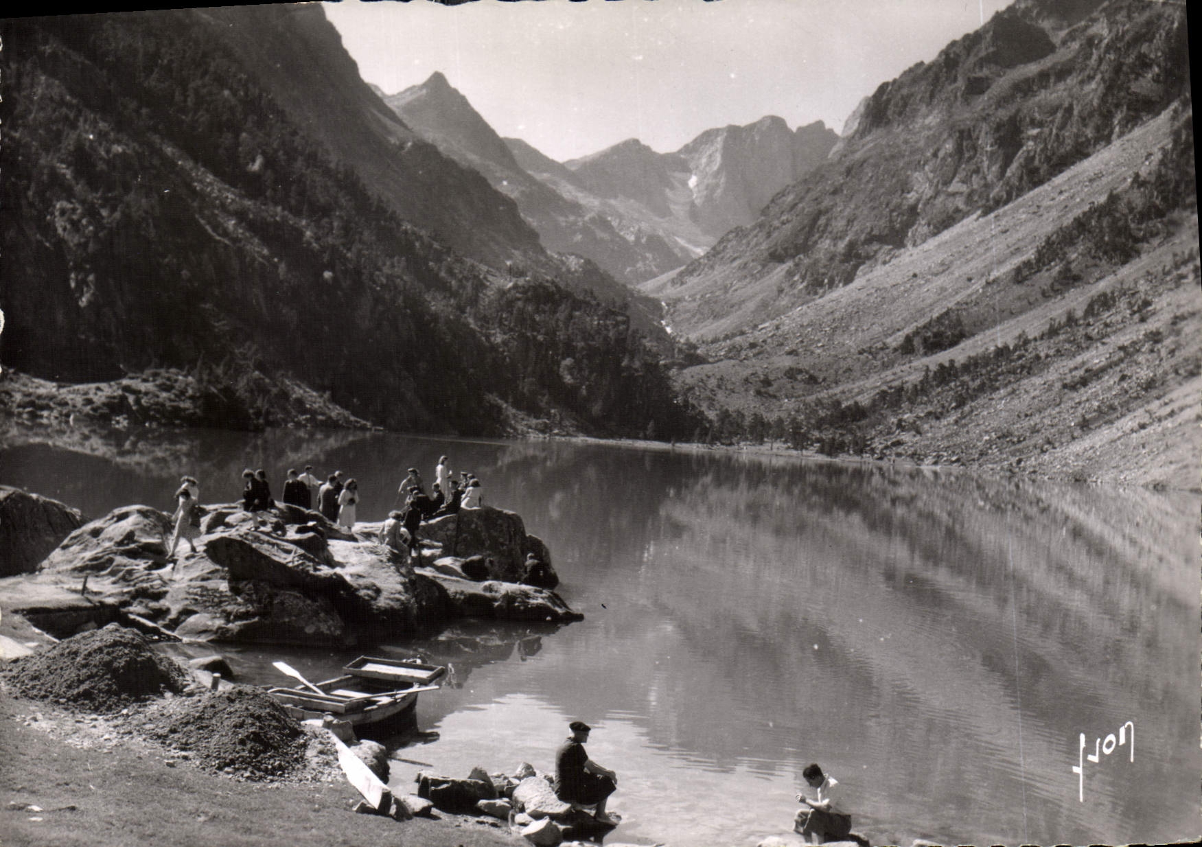 CPM Lac de Gaube Hautes Pyrenees 