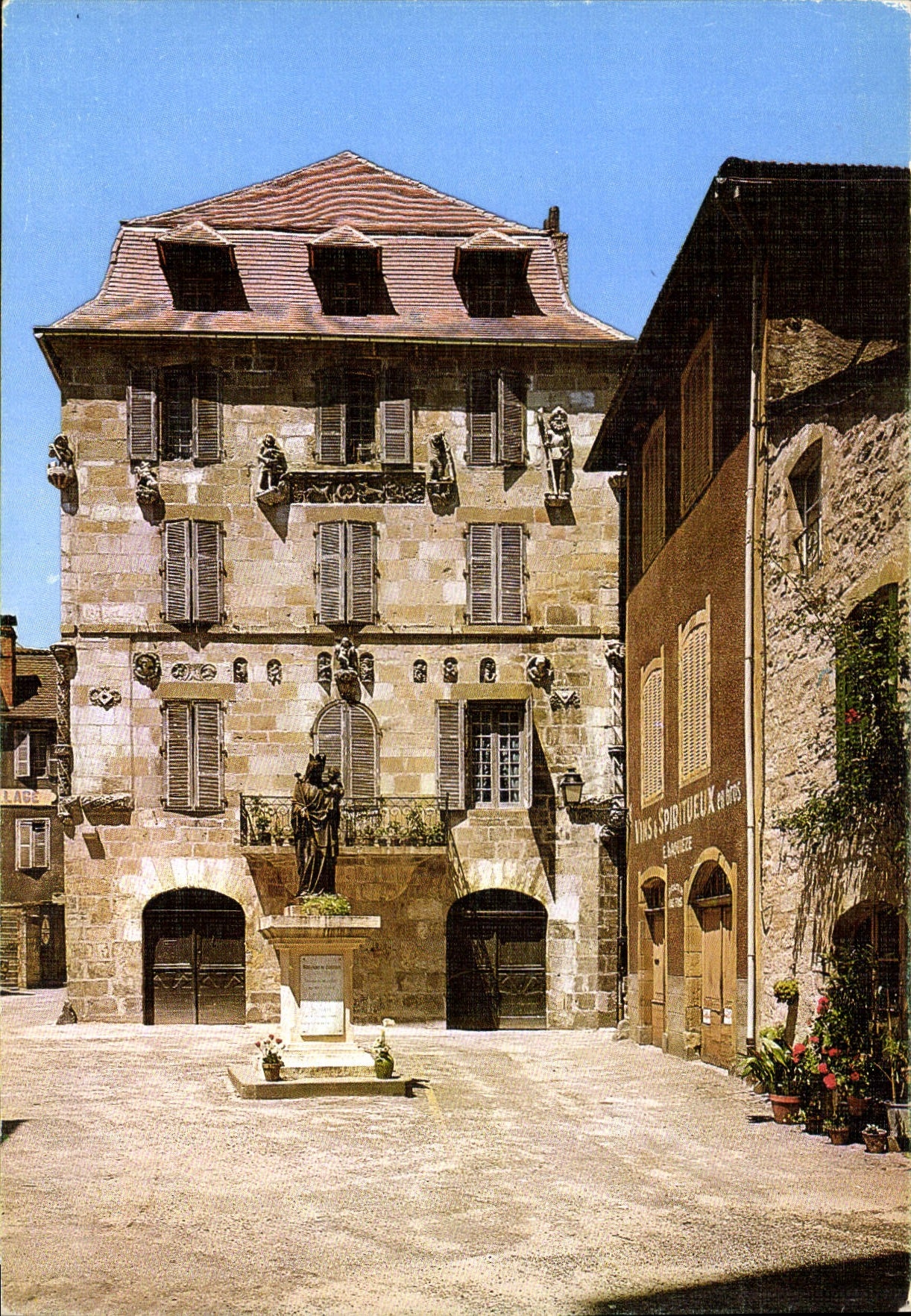 CPM La Correze Pittoresque Beaulion sur Dordogne La Maison Renaissance 