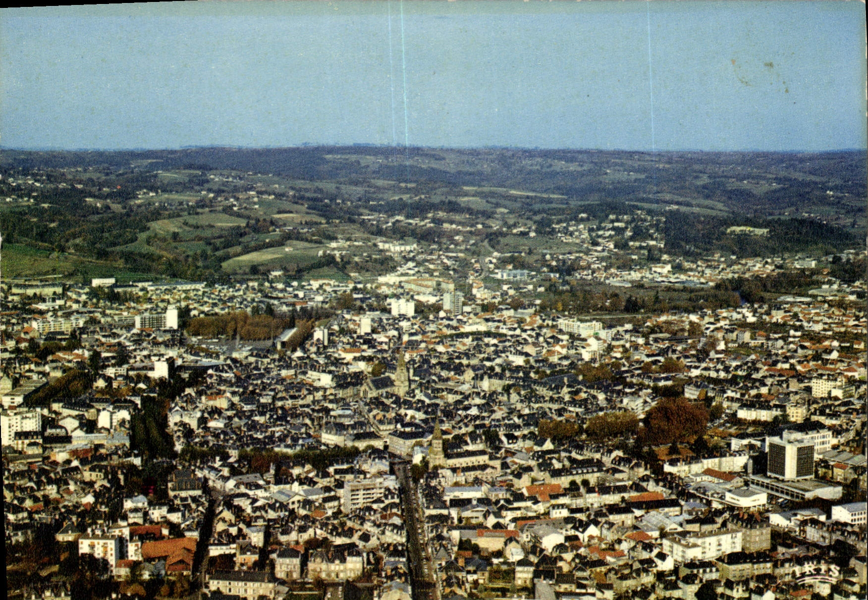 CPM Brive Correze Vue generale aerienne Au plan l'avenue J Jaures partant de la gare SCNCF 