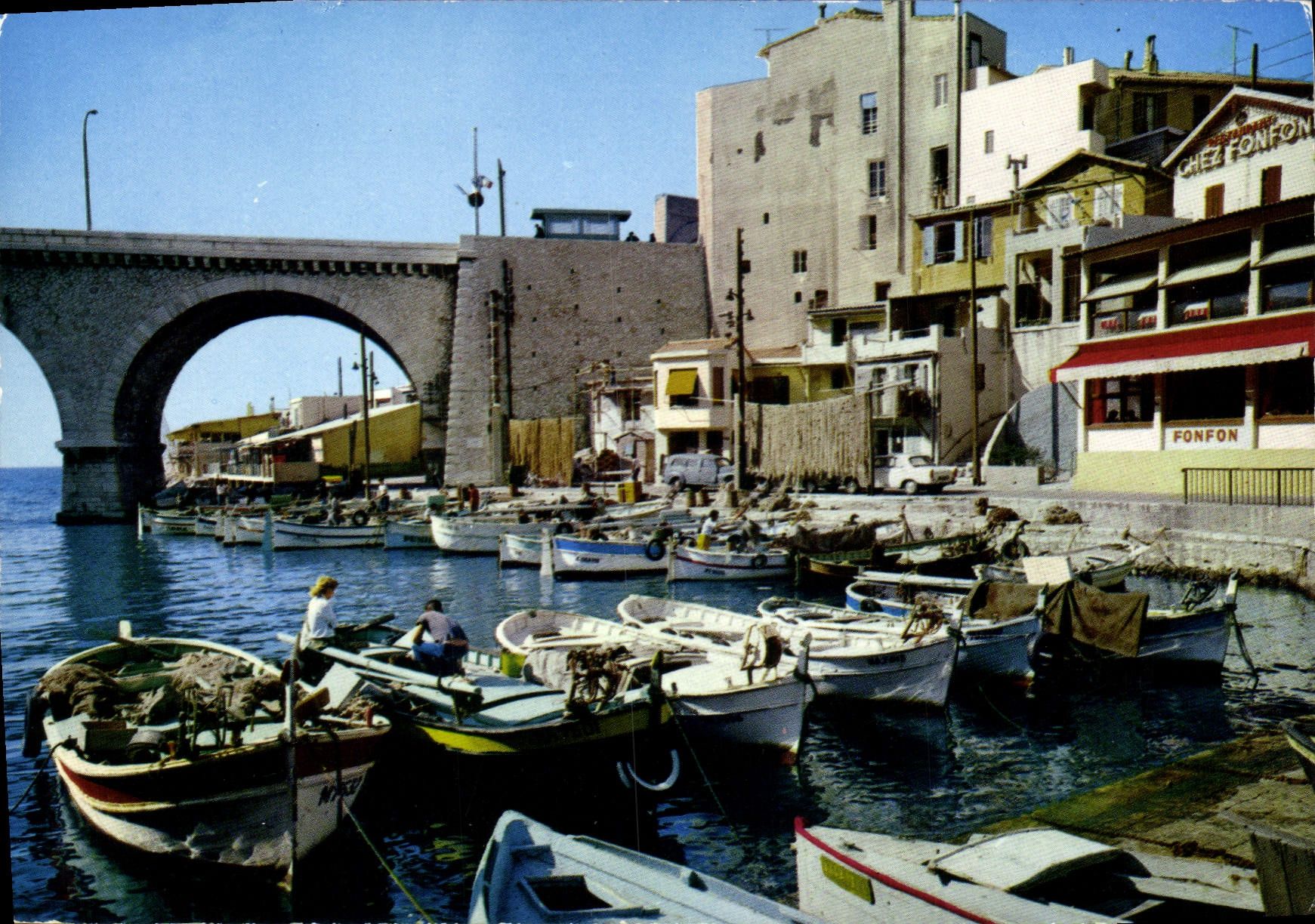 CPM Marseille Promenade de la Corniche Vallon des Auffes Bateaux