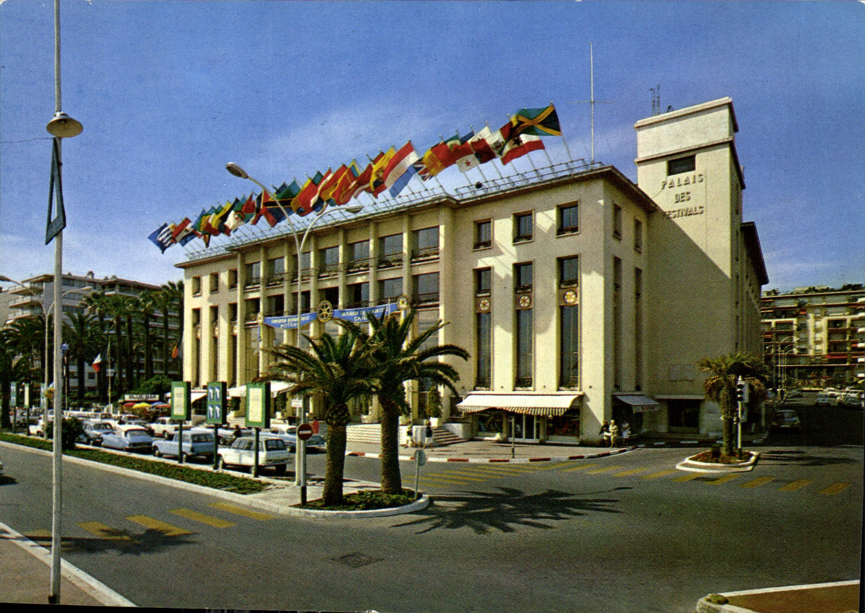 CPM Cannes Le Palais du Festival 