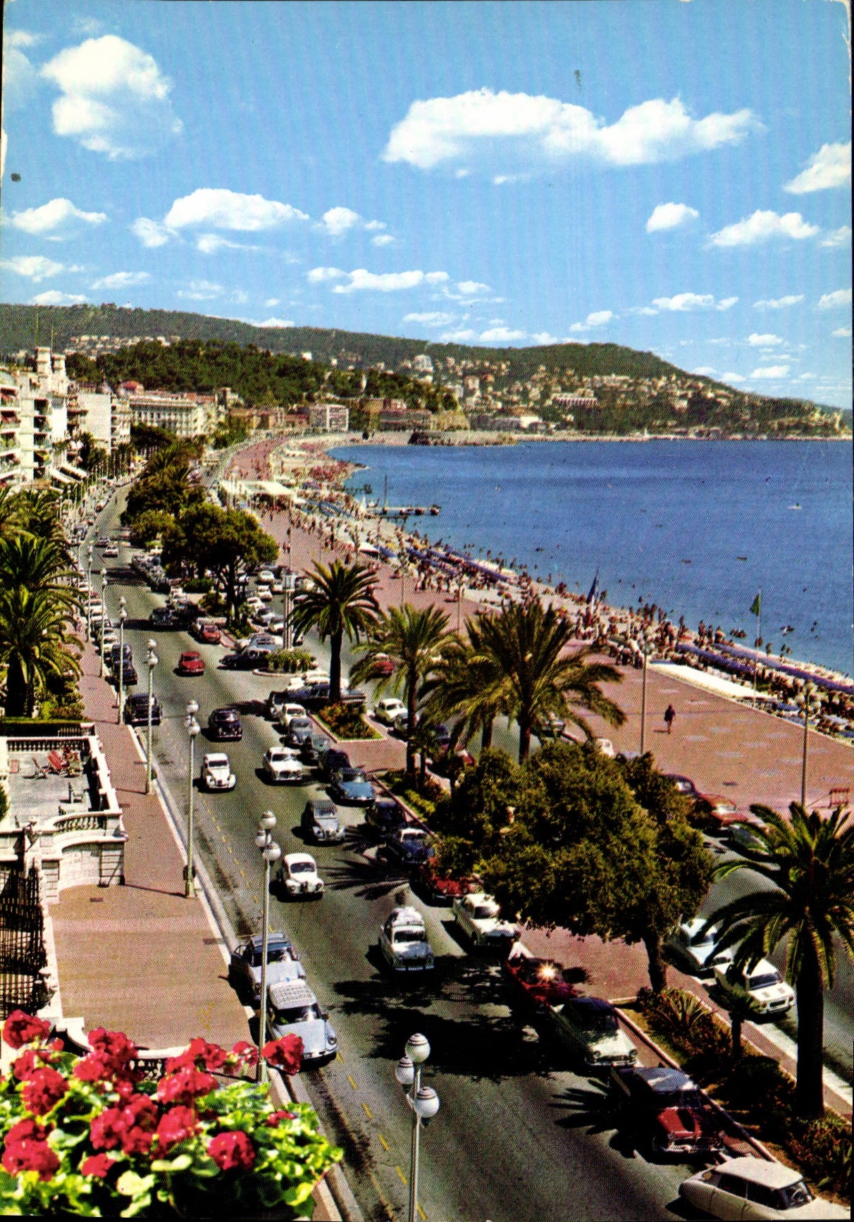 CPM La Cote d'Azur La Promenade des Anglais