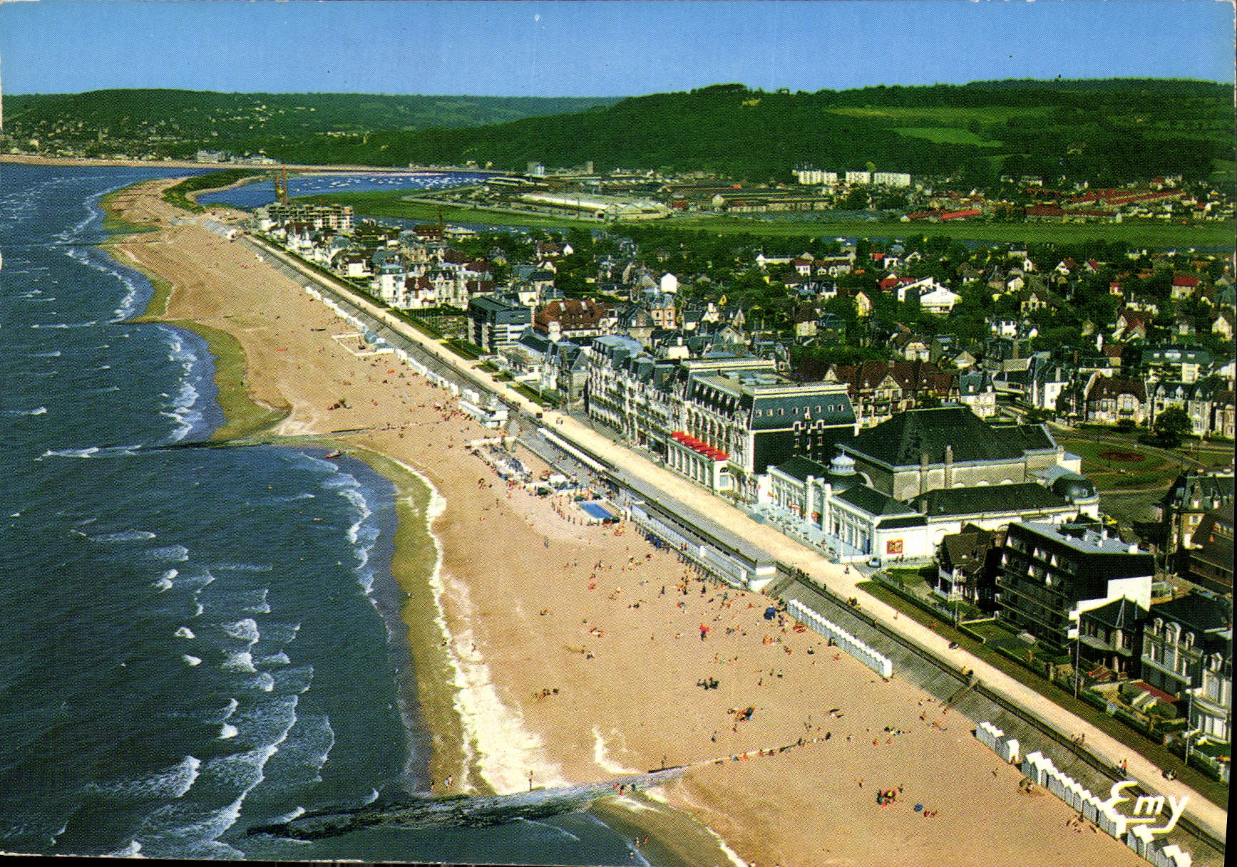 CPM Cabourg Calvados Vue generale aerienne sur le front de mer