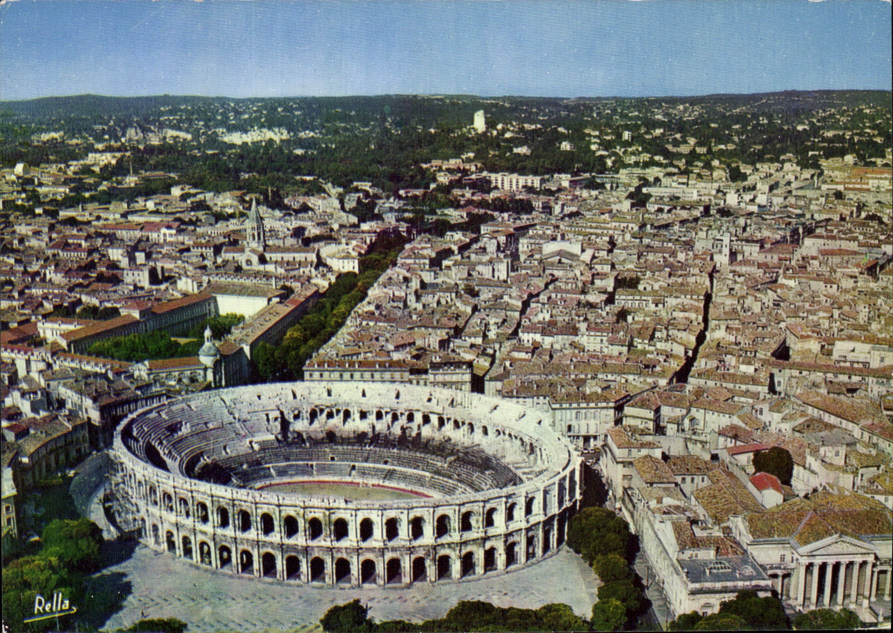 CPM Nimes Gard Les Arenes Romaines Le Lycee 