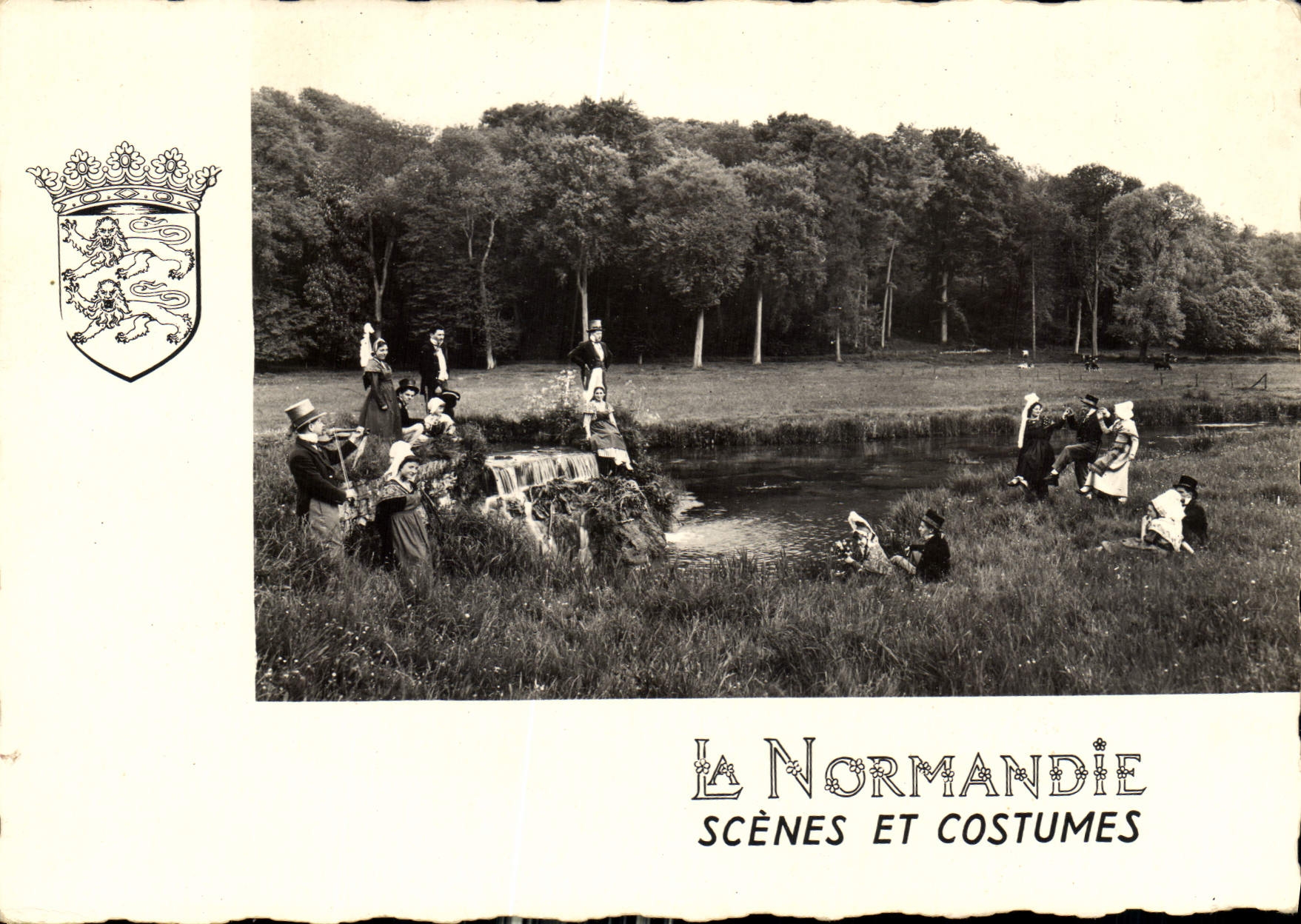 CPA Groupe Folklorique de Haute Normandie rouen Ensembles pittoresque sur le bord de la Lon li Lon l