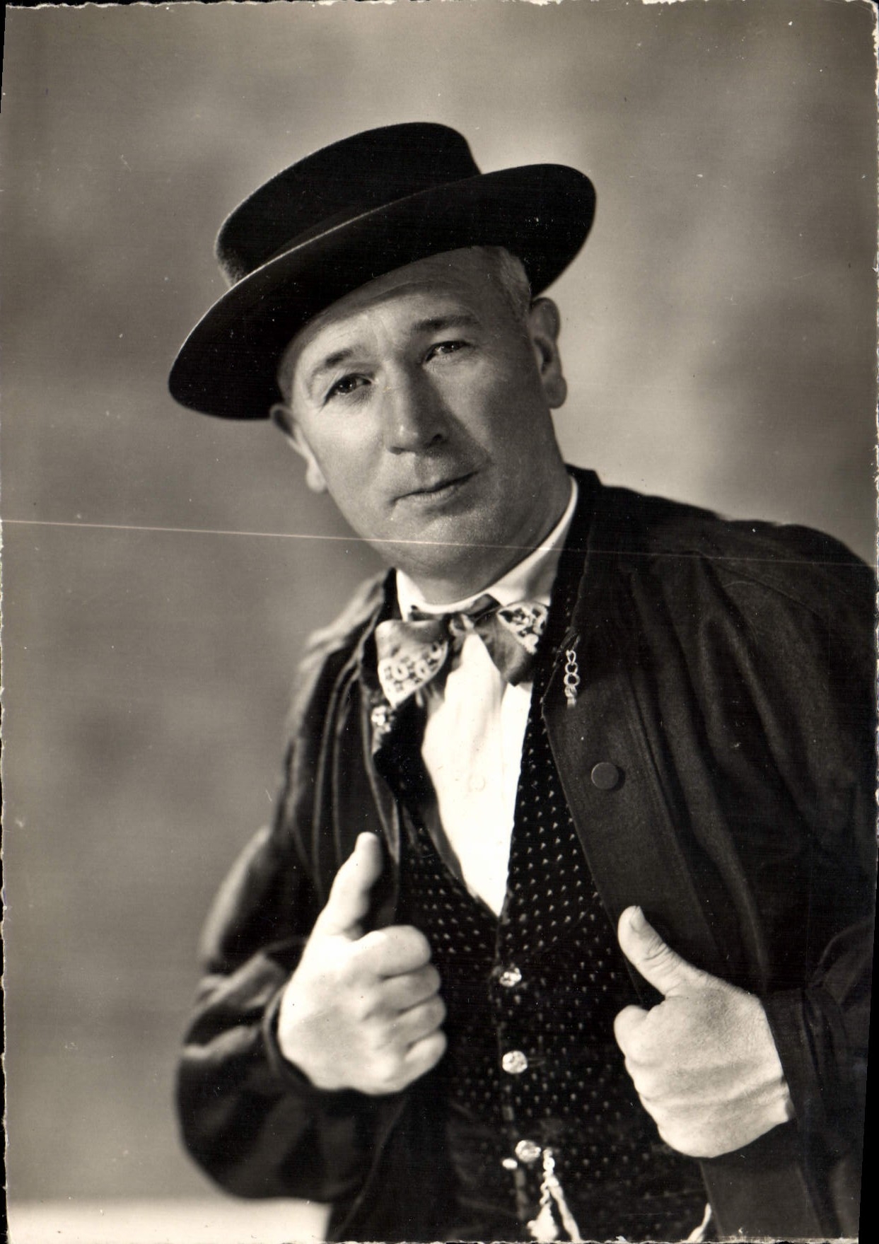 CPA La Normandie Pittoresque Normand 