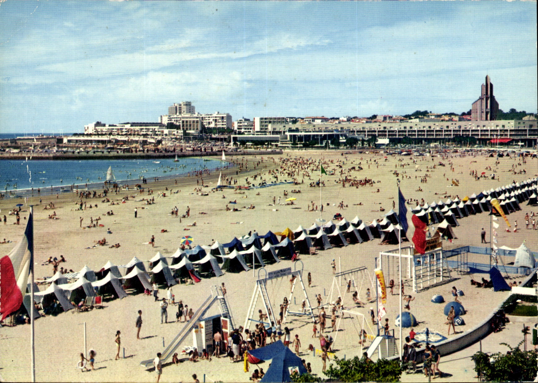 CPM Royan la Plage et le Front de Mer 