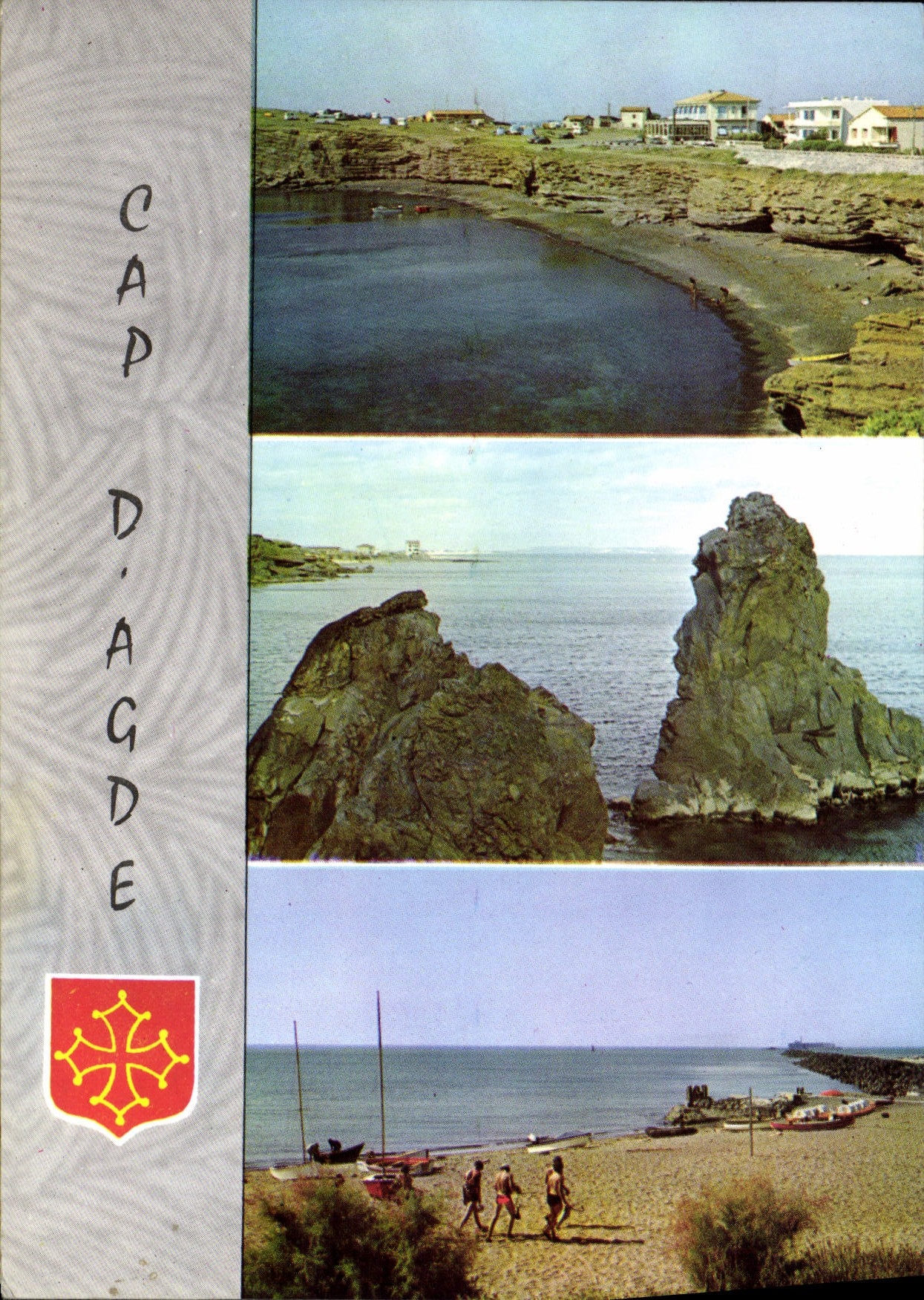 CPM Le Cap d'Agde Herault les falaises les Rochers des Freres Jumeaux la Plage