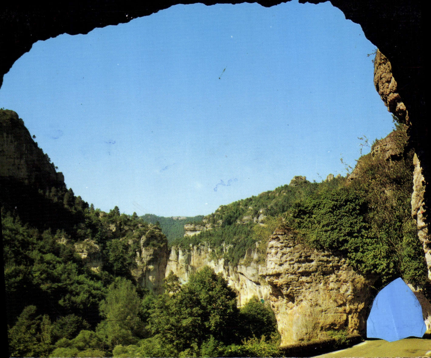 CPA En Parcourant les Gorges du Tarn Cirque des Baumes