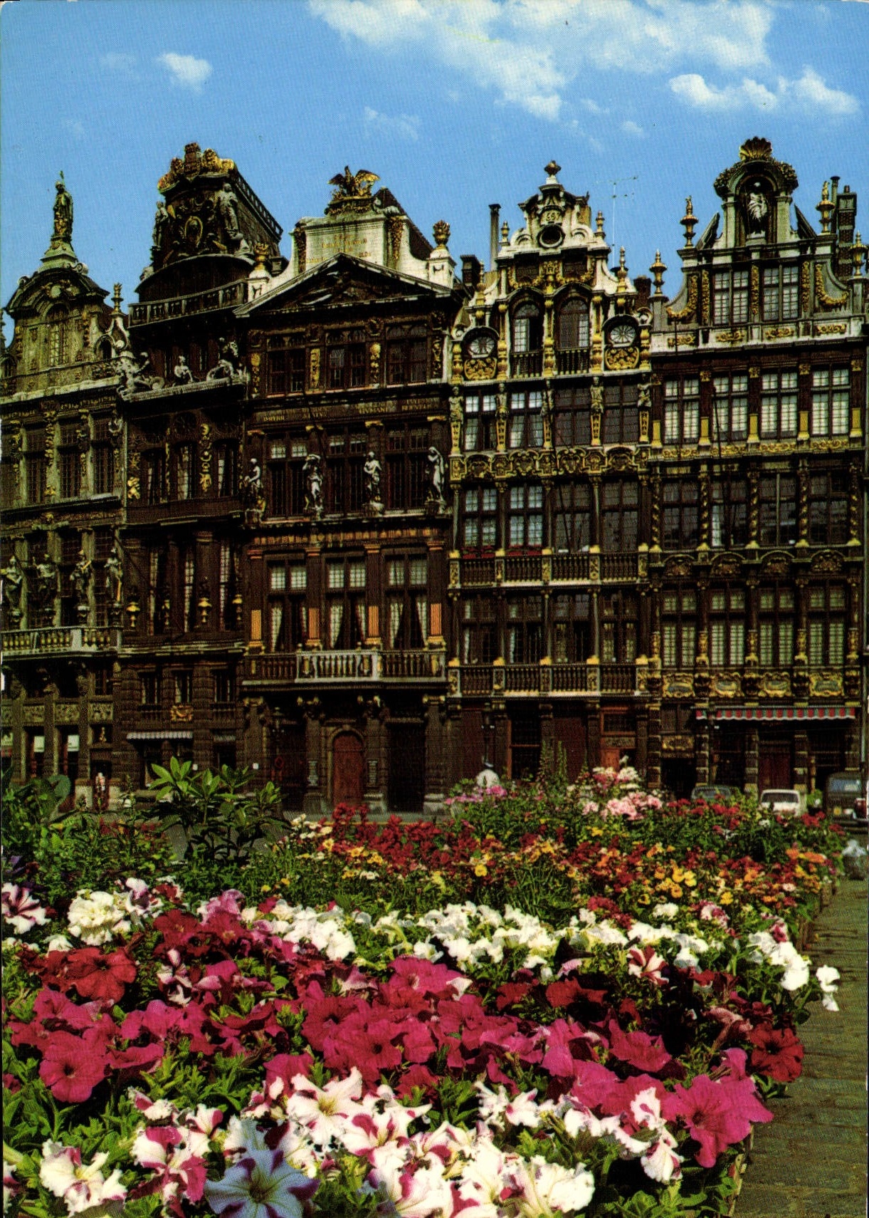 CPM Bruxelles Grand Place la Brouette le Sac la Louve