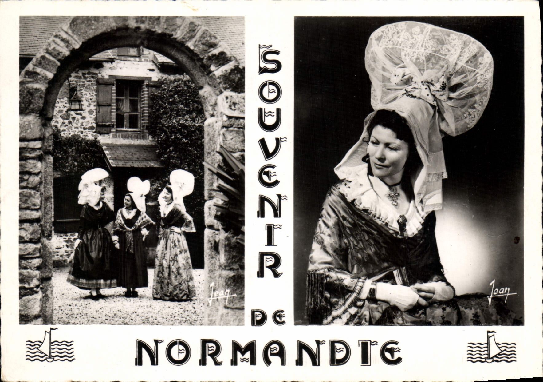 CPM La Normandie Costumes des regions de Orval Coutances Villedieu les Poeles 