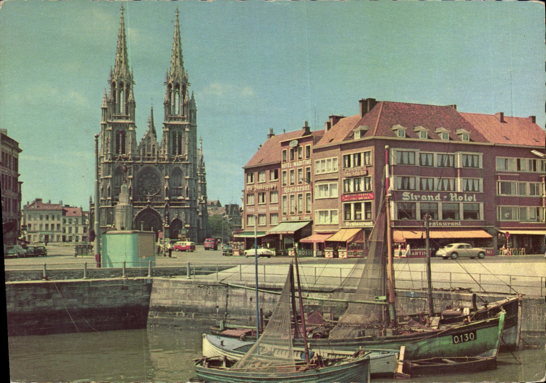 CPM Ostende Eglise SS Pierre et Paul 