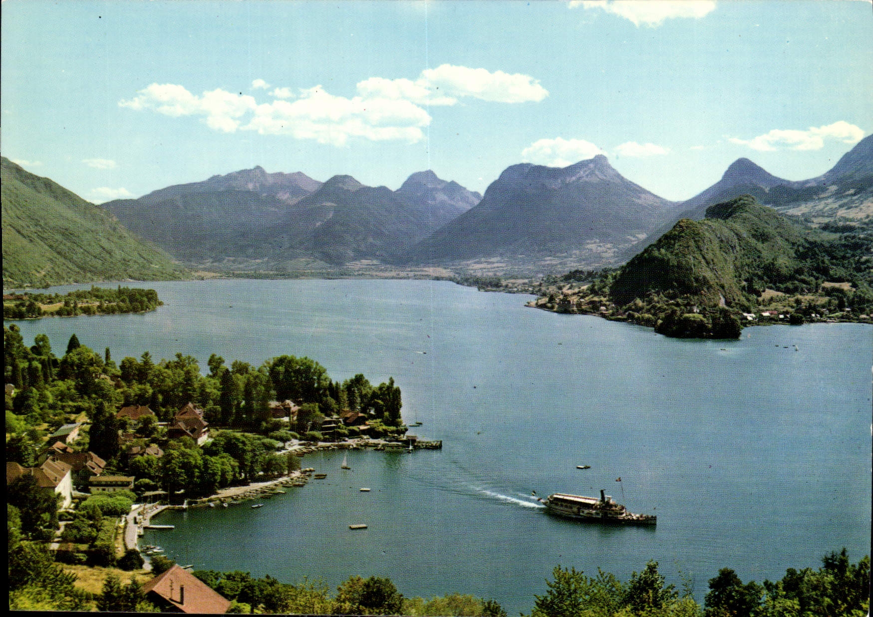 CPM Annecy lac pur la baie de Talloires et Duingt 
