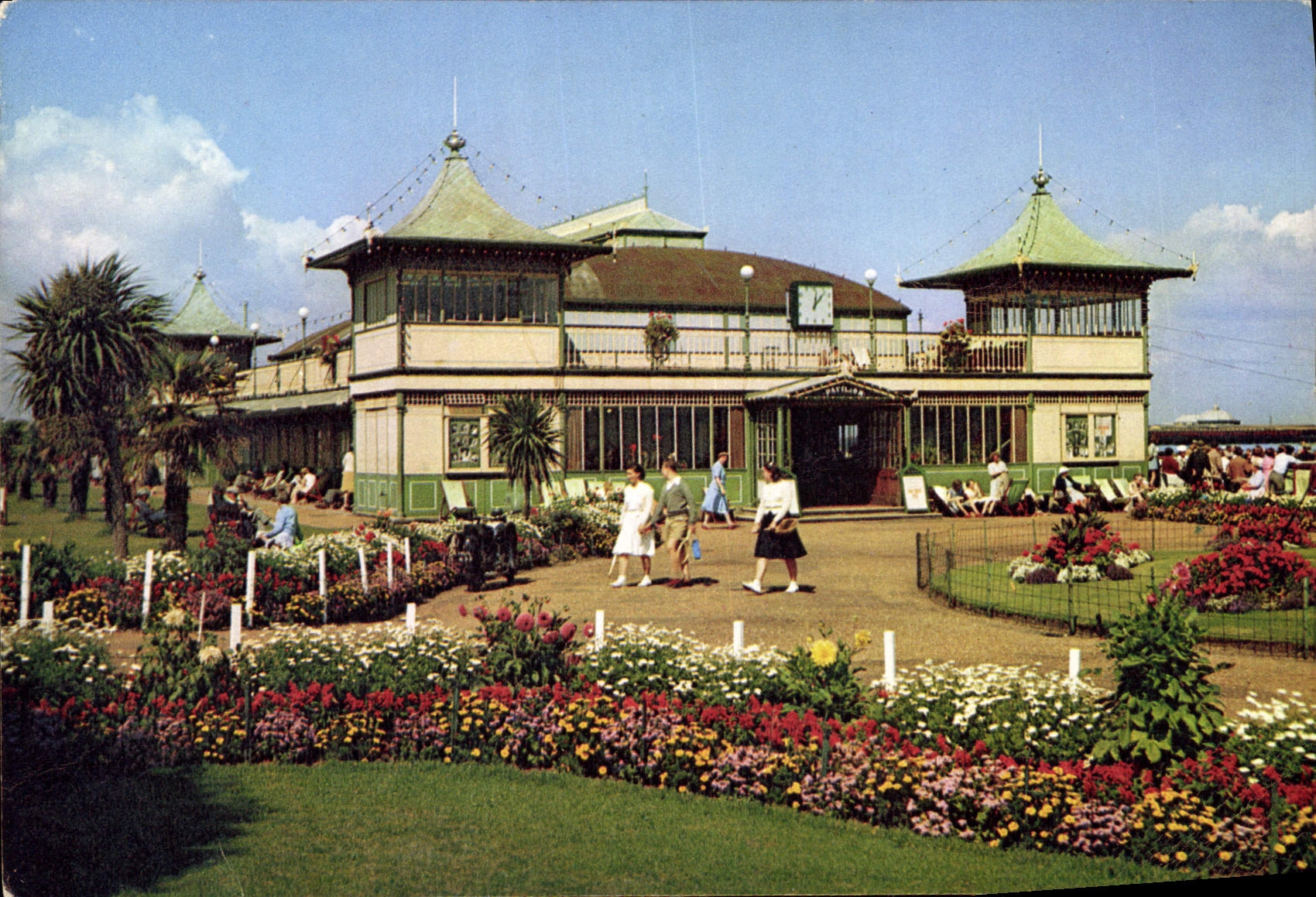 CPM The Pavillon Gardens esplanade Ryde Isle of Wight