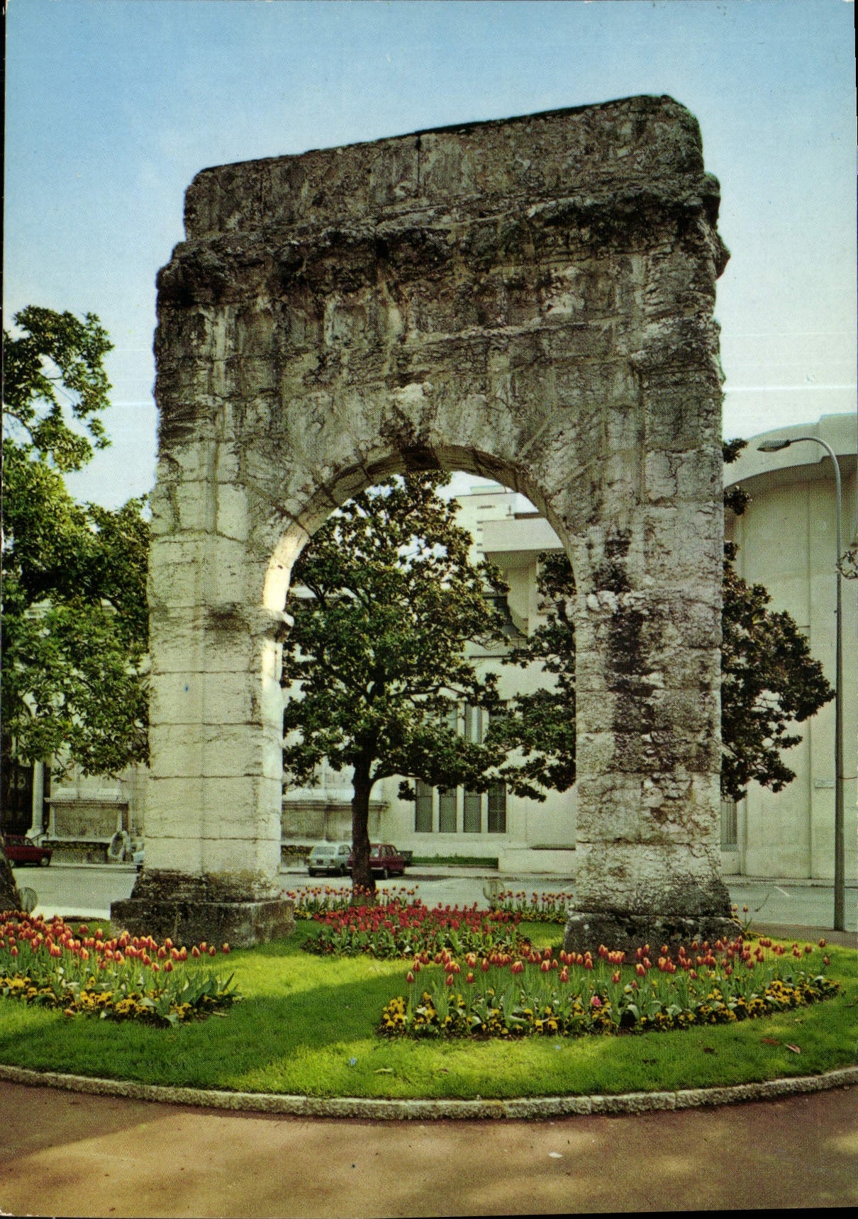 CPM Aix les Bains l'arc de Campanus