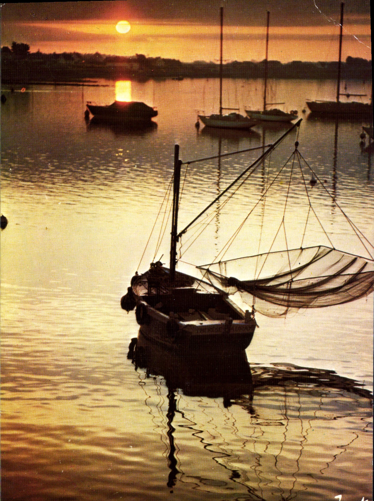 CPM Couleurs de Bretagne Bateau de peche