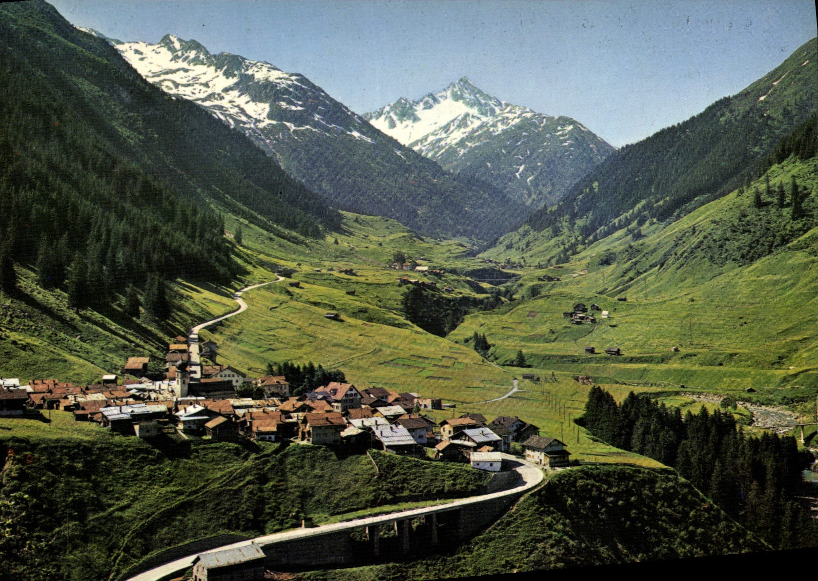 CPM Curaglia am Lukmanierpass gegen Platta und Piz Scopi