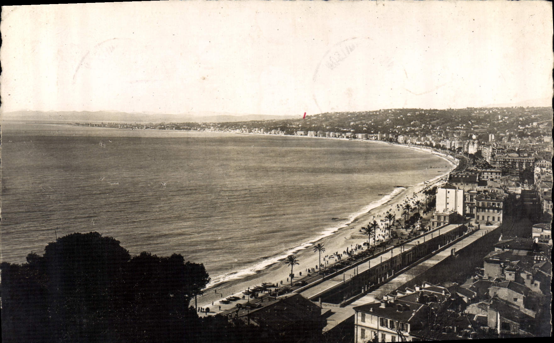 CPM Nice Baie des Anges vue generale 
