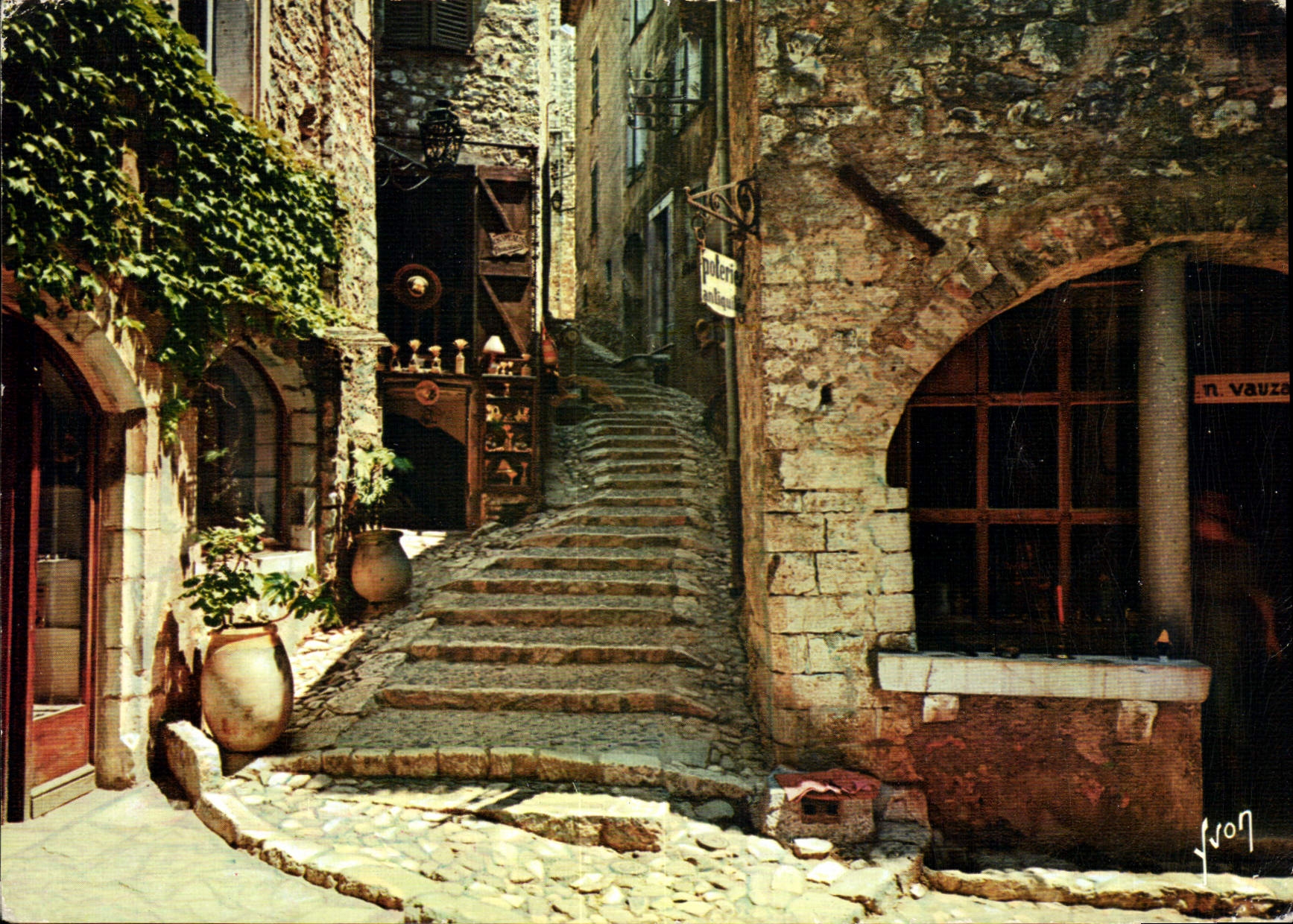 CPM Saint Paul Alpes Maritimes Vieille rue