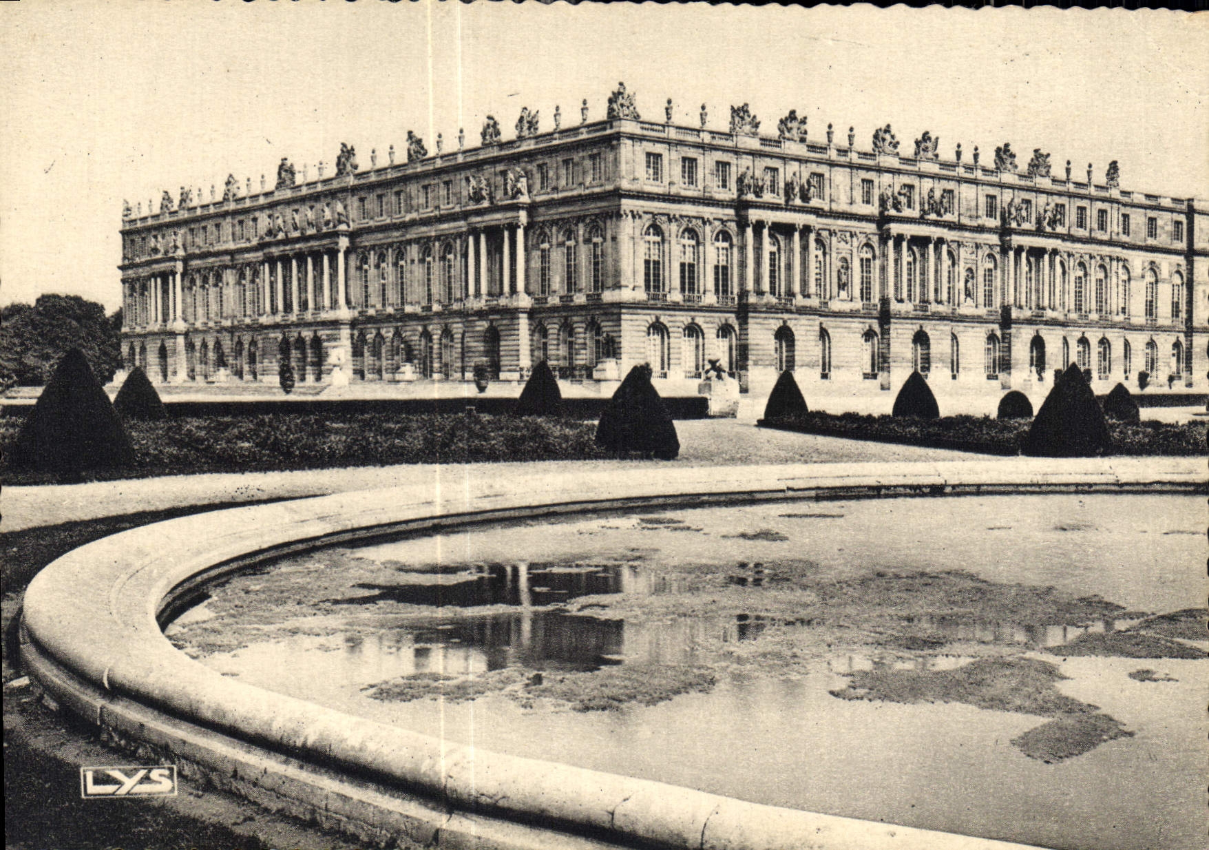 CPM Versailles Facade sur le Parc Midi 