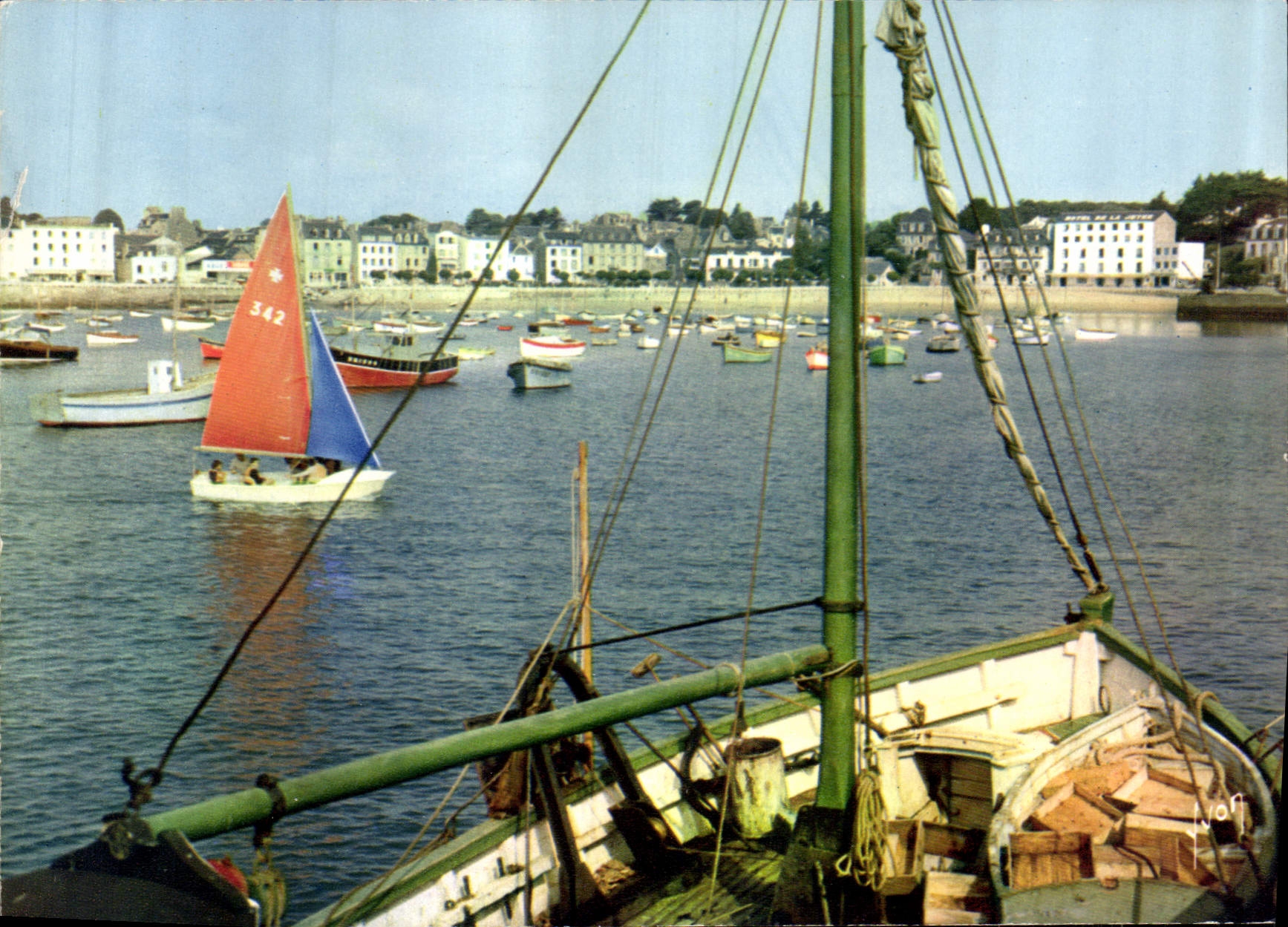 CPM Saint Quay Portrieux C du N Le Port