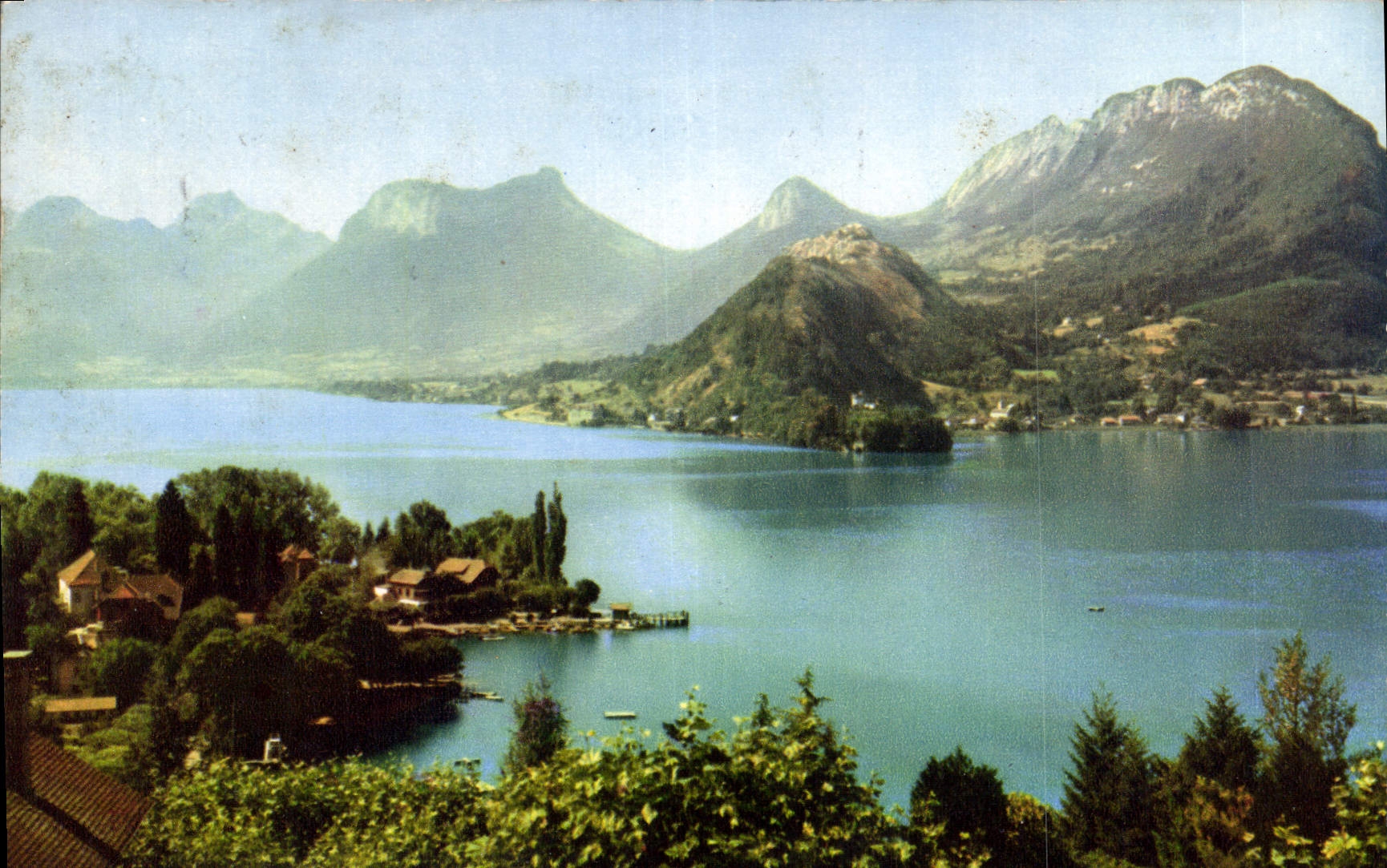 CPM Annecy Haute Savoie Le Lac Un Site qui compte parmi les plus celebres de France 