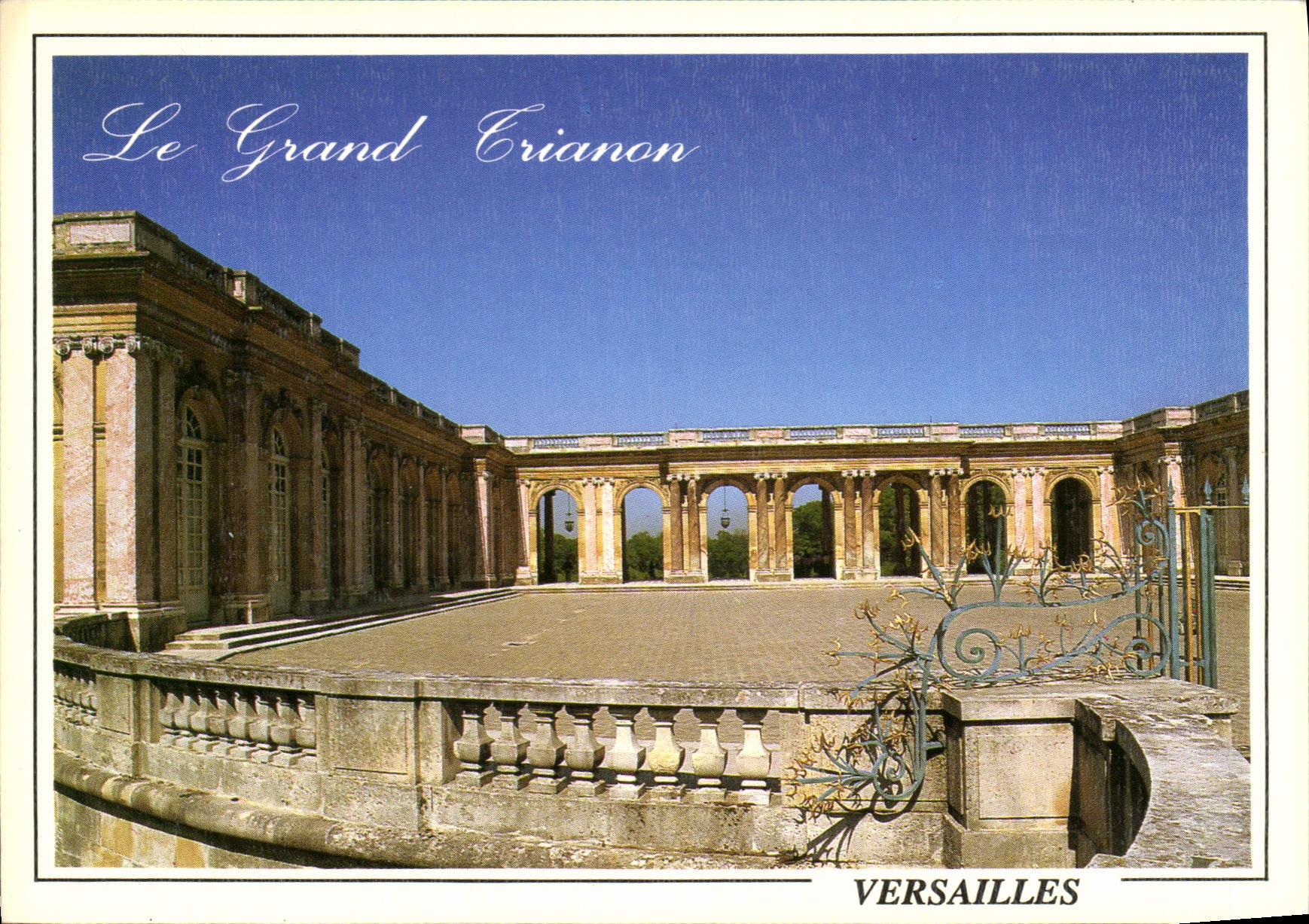 CPM Le Grand Trianon Versailles 